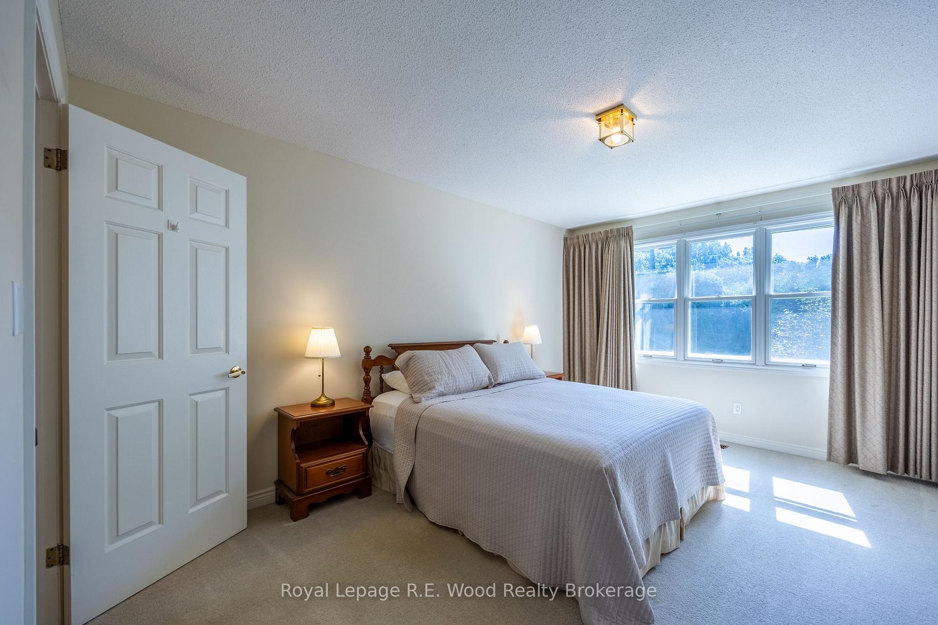 Photo 20 of 7 Seres Drive, Tillsonburg — HOMEH