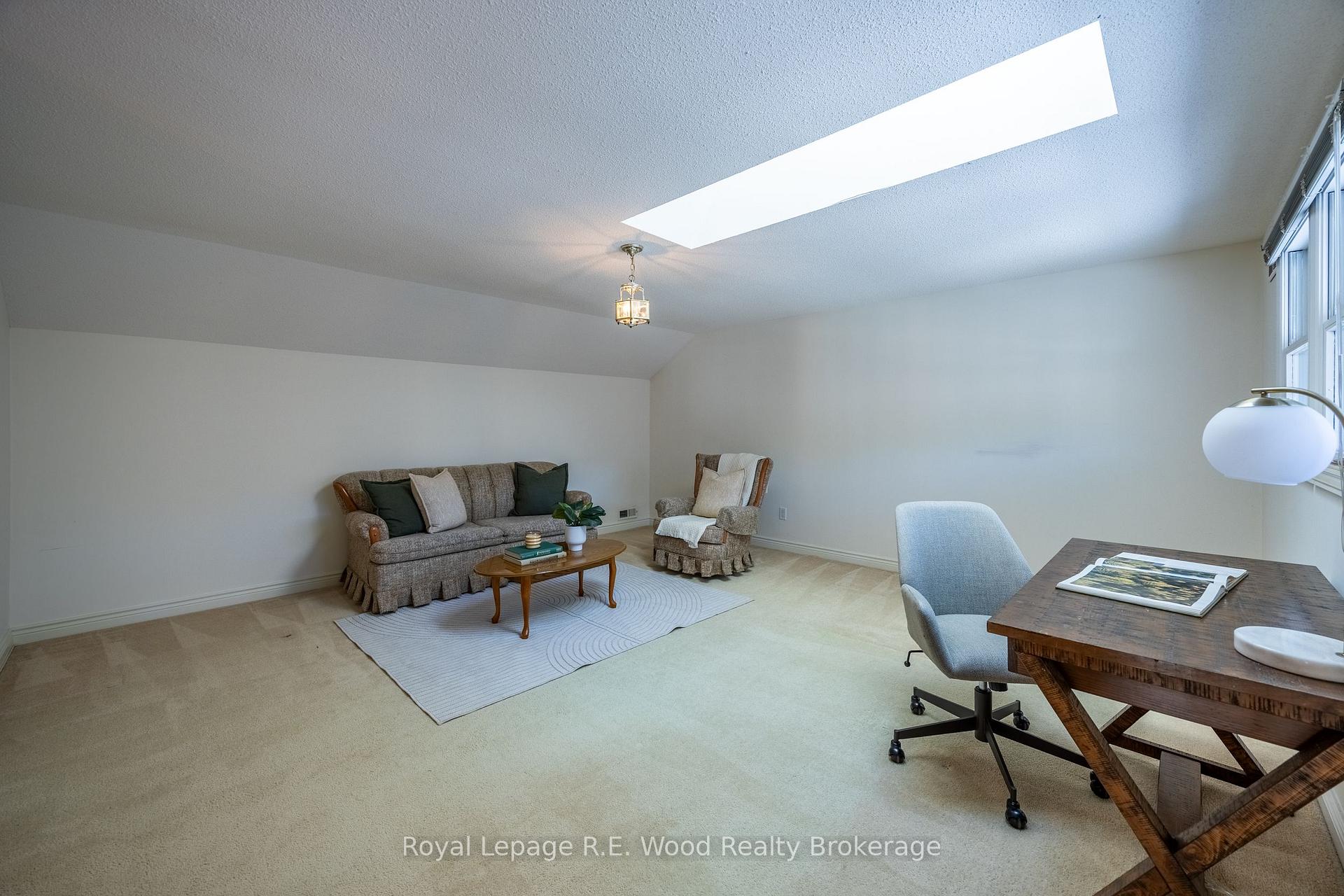 Photo 24 of 7 Seres Drive, Tillsonburg — HOMEH