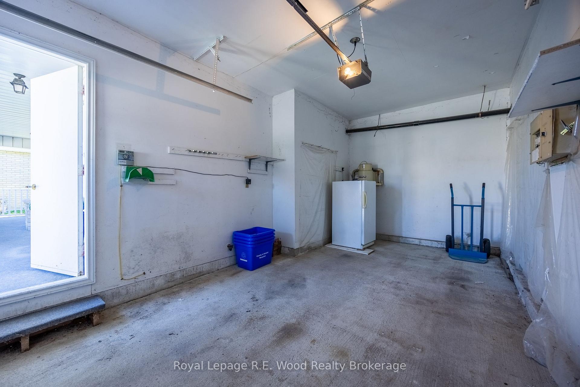 Photo 27 of 7 Seres Drive, Tillsonburg — HOMEH
