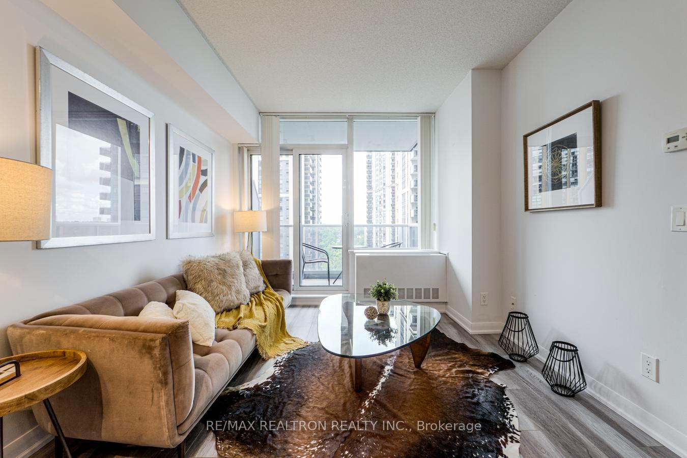 Photo 4 of Unit 1505, 4968 Yonge Street, North York, Lansing-Westgate — HOMEH
