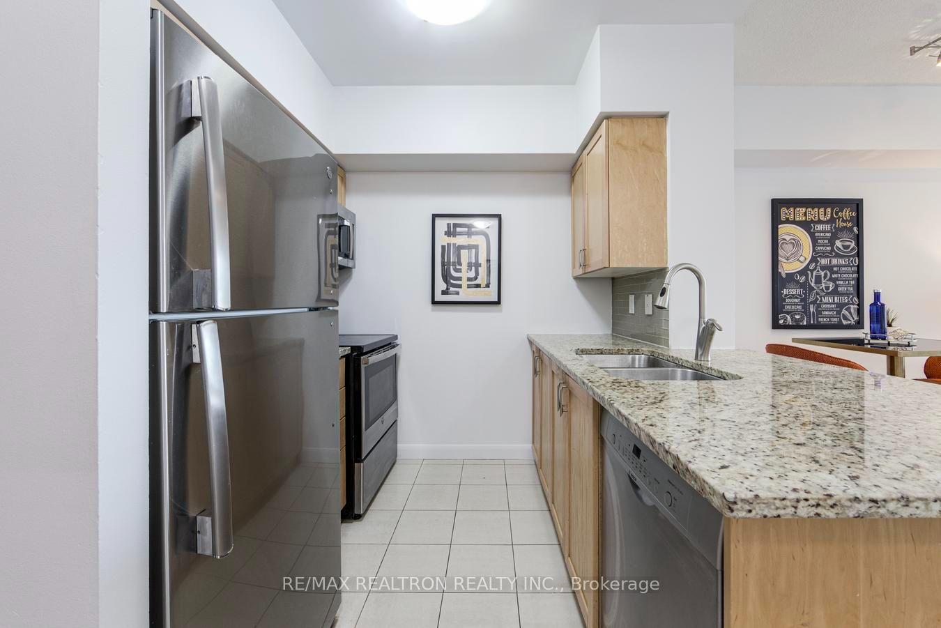 Photo 7 of Unit 1505, 4968 Yonge Street, North York, Lansing-Westgate — HOMEH