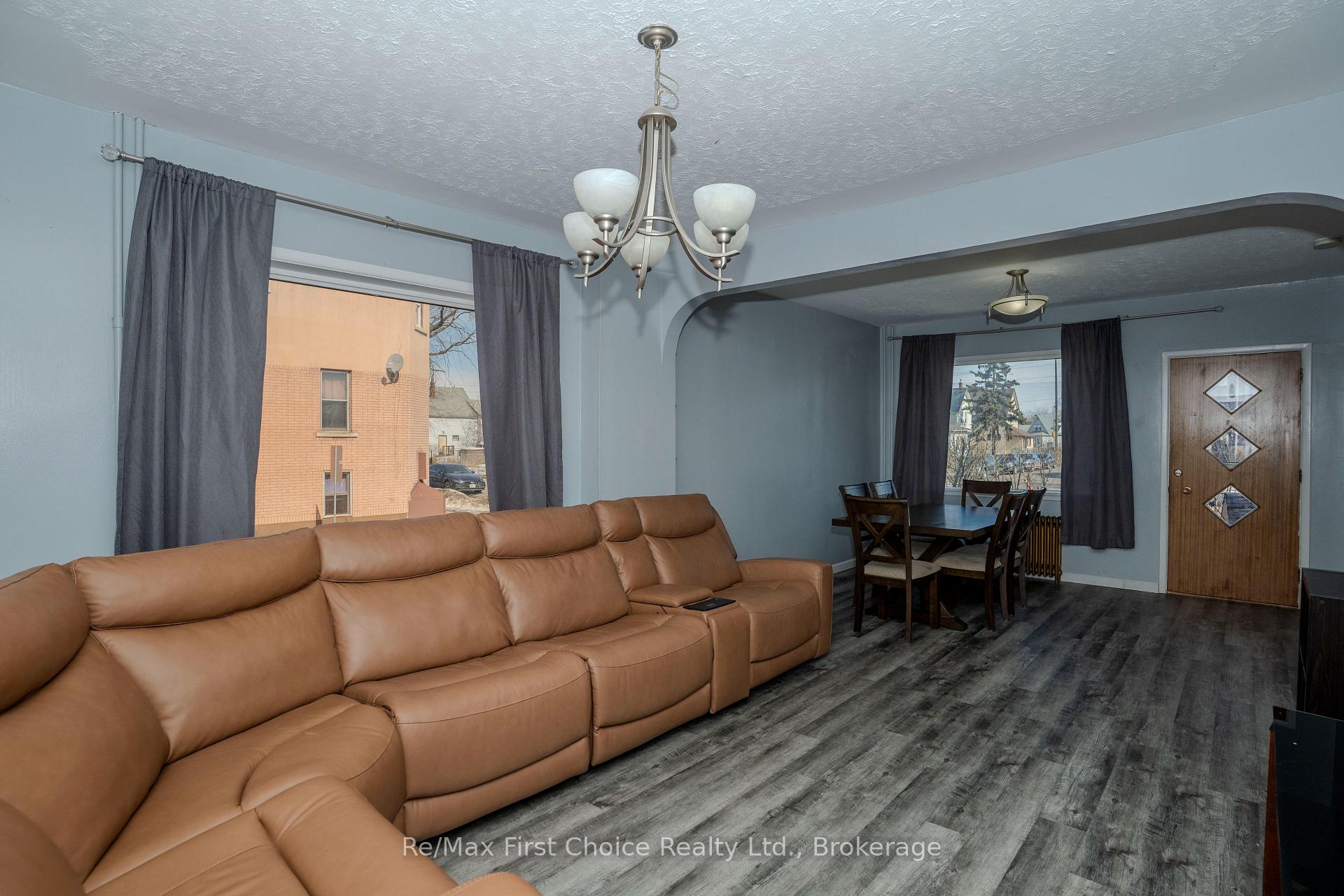 Photo 10 of 138 Rowand Street, Thunder Bay, East End — HOMEH
