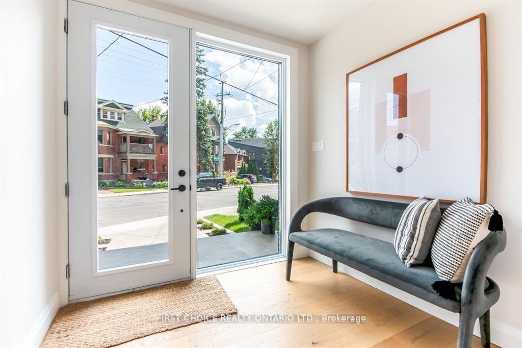 Photo 2 of 296 Riverdale Avenue, Ottawa, Old Ottawa South — HOMEH