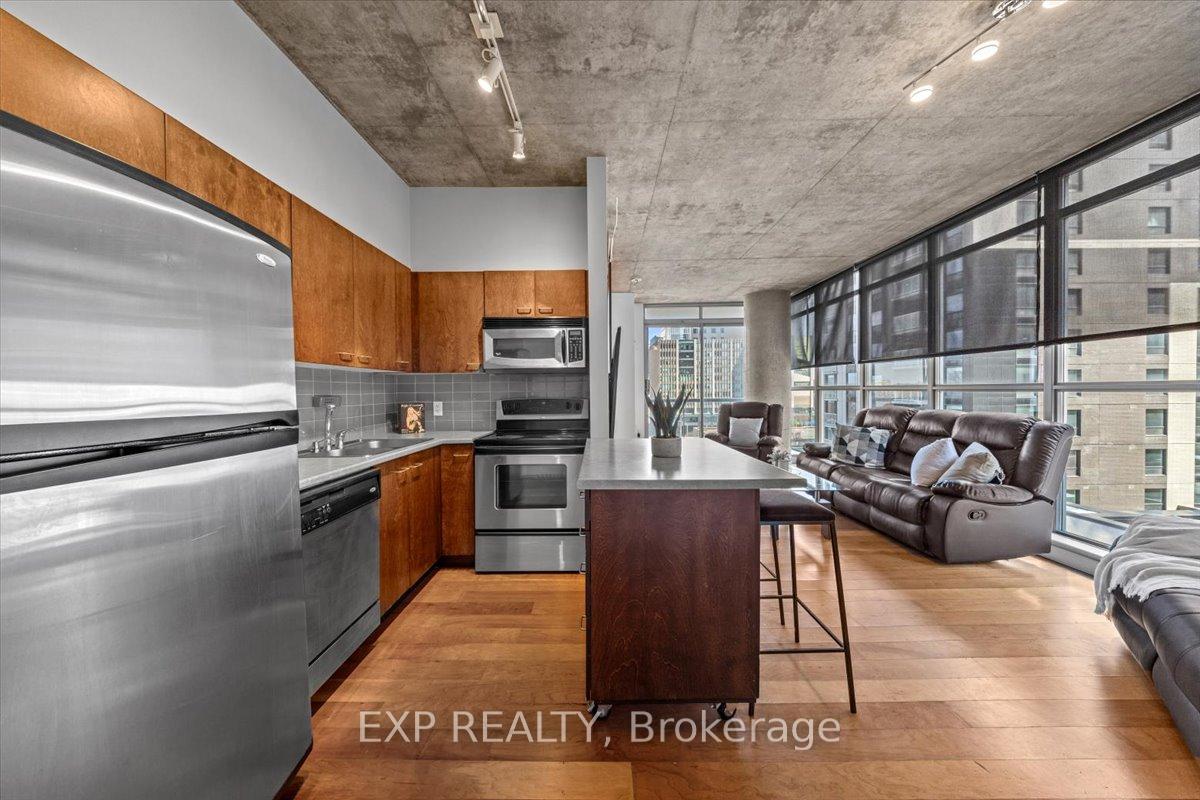 Photo 4 of Unit 603, 179 George Street, Ottawa, Lower Town/Byward Market — HOMEH