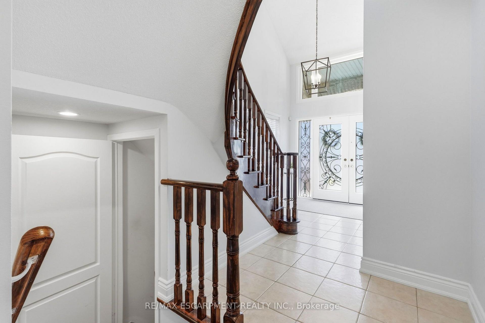 Photo 8 of 4691 Huffman Road, Burlington, Alton — HOMEH