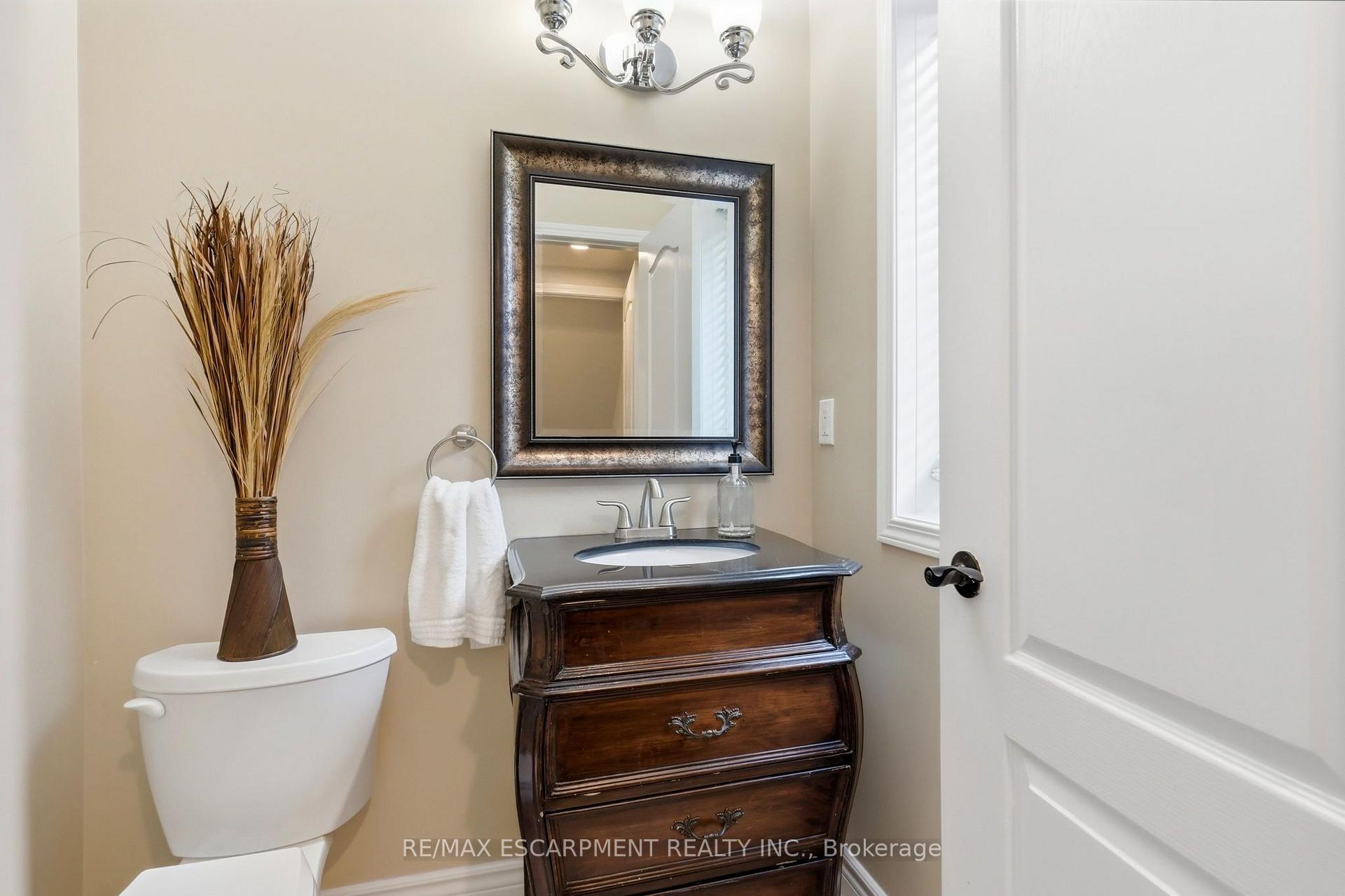 Photo 9 of 4691 Huffman Road, Burlington, Alton — HOMEH
