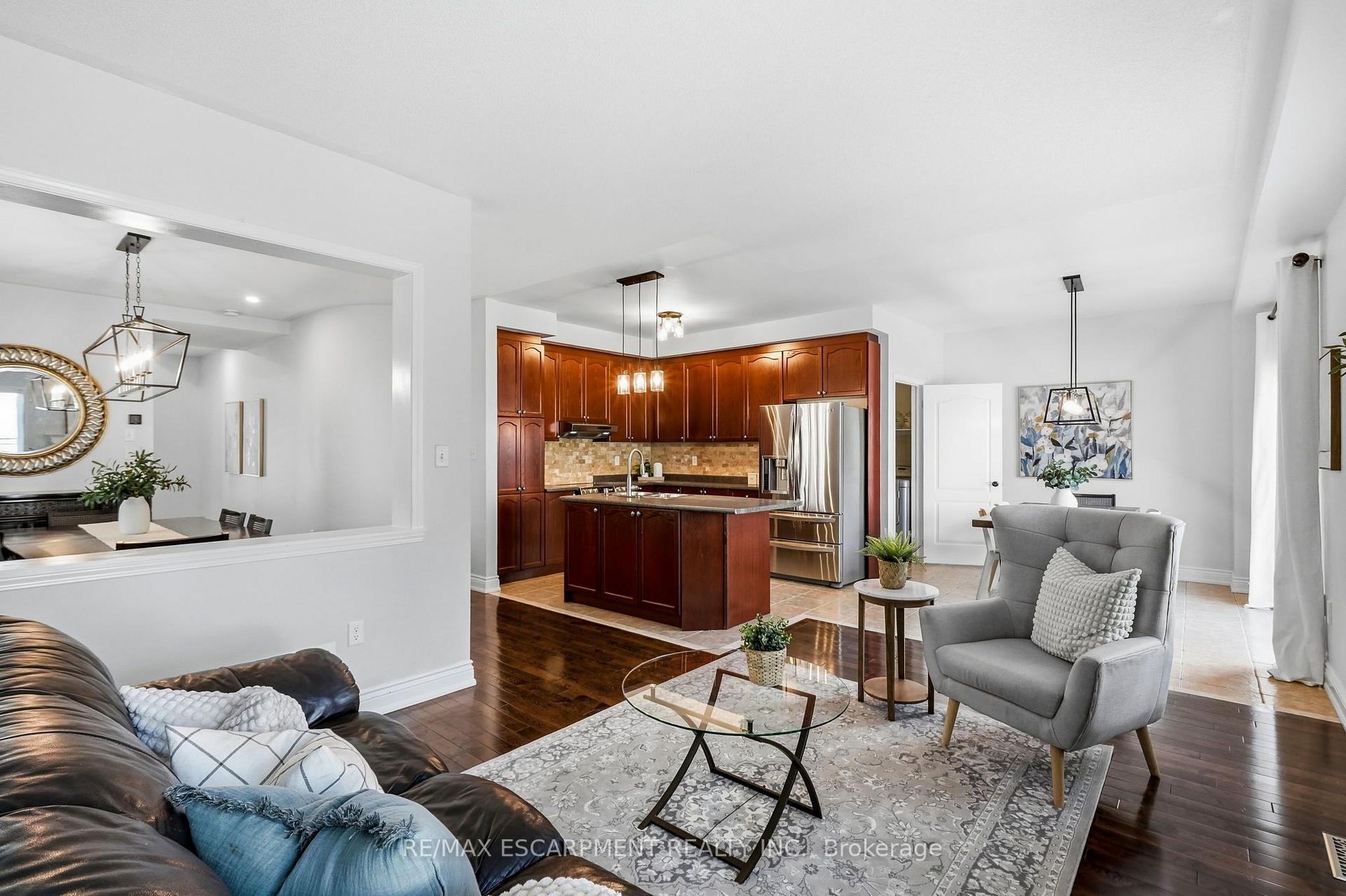 Photo 13 of 4691 Huffman Road, Burlington, Alton — HOMEH