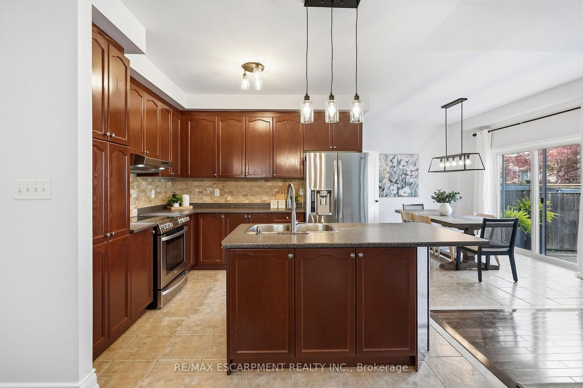 Photo 15 of 4691 Huffman Road, Burlington, Alton — HOMEH