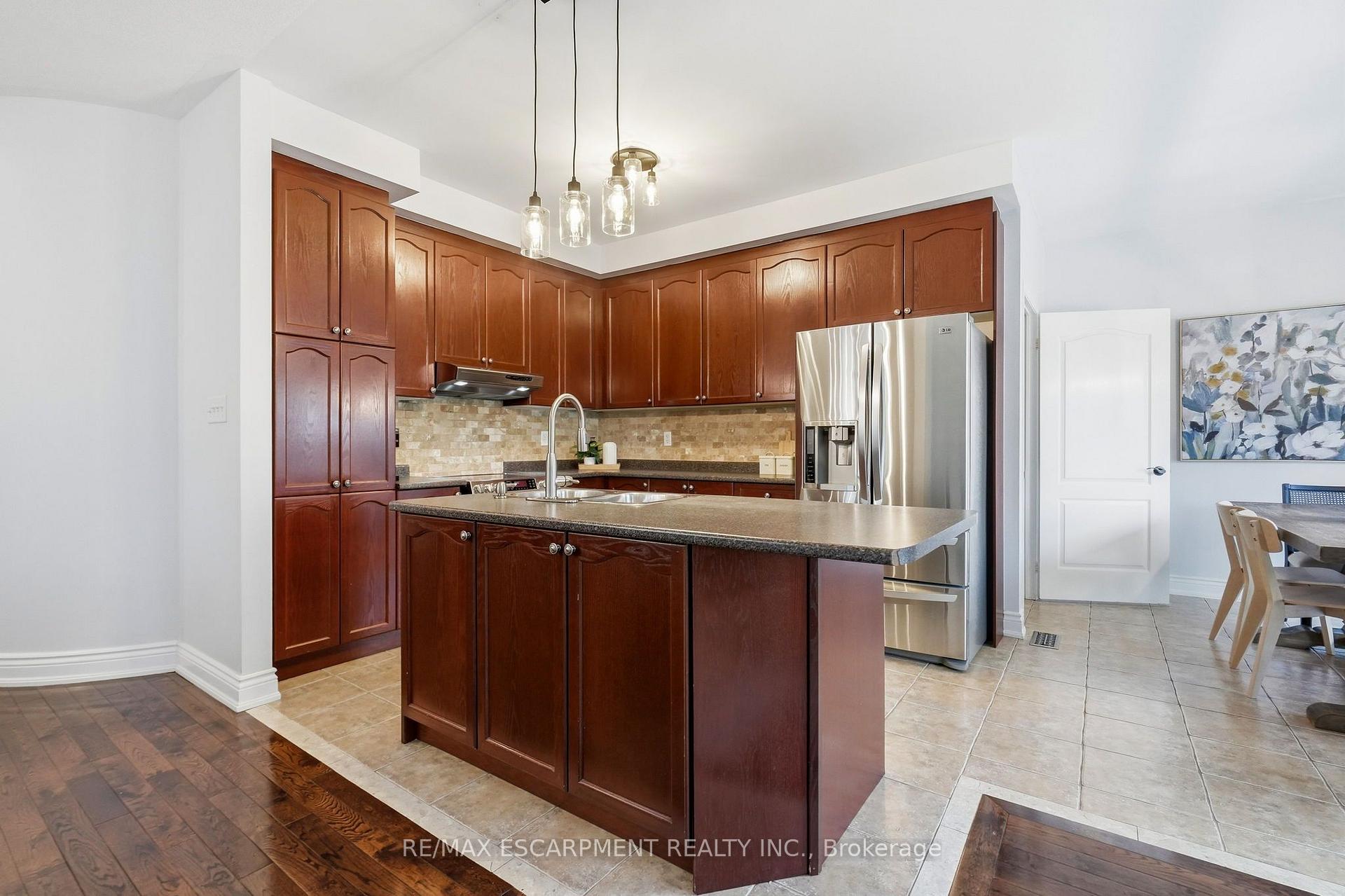 Photo 16 of 4691 Huffman Road, Burlington, Alton — HOMEH