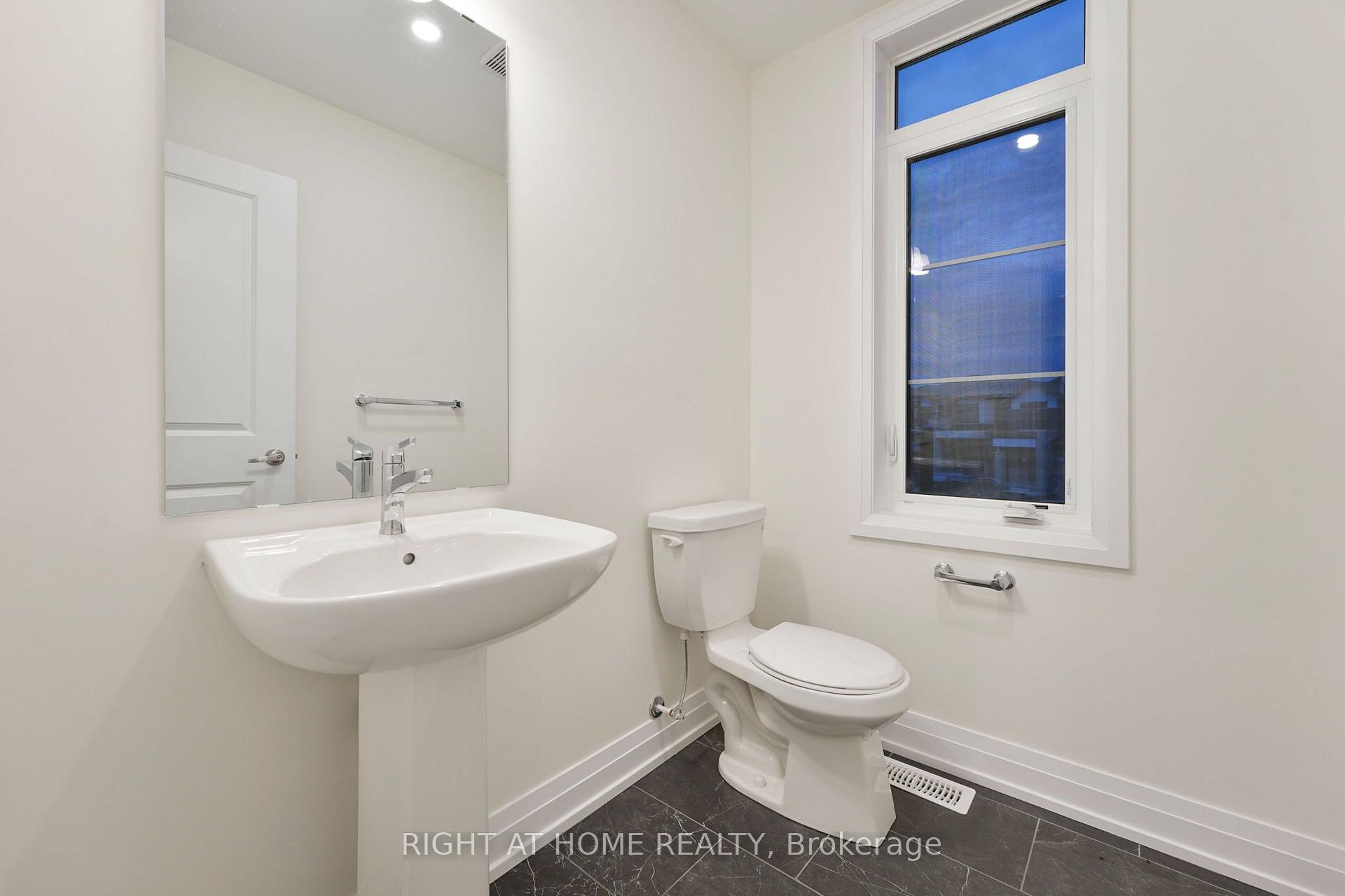 Photo 23 of 53 Bearberry Road, Springwater, Midhurst — HOMEH