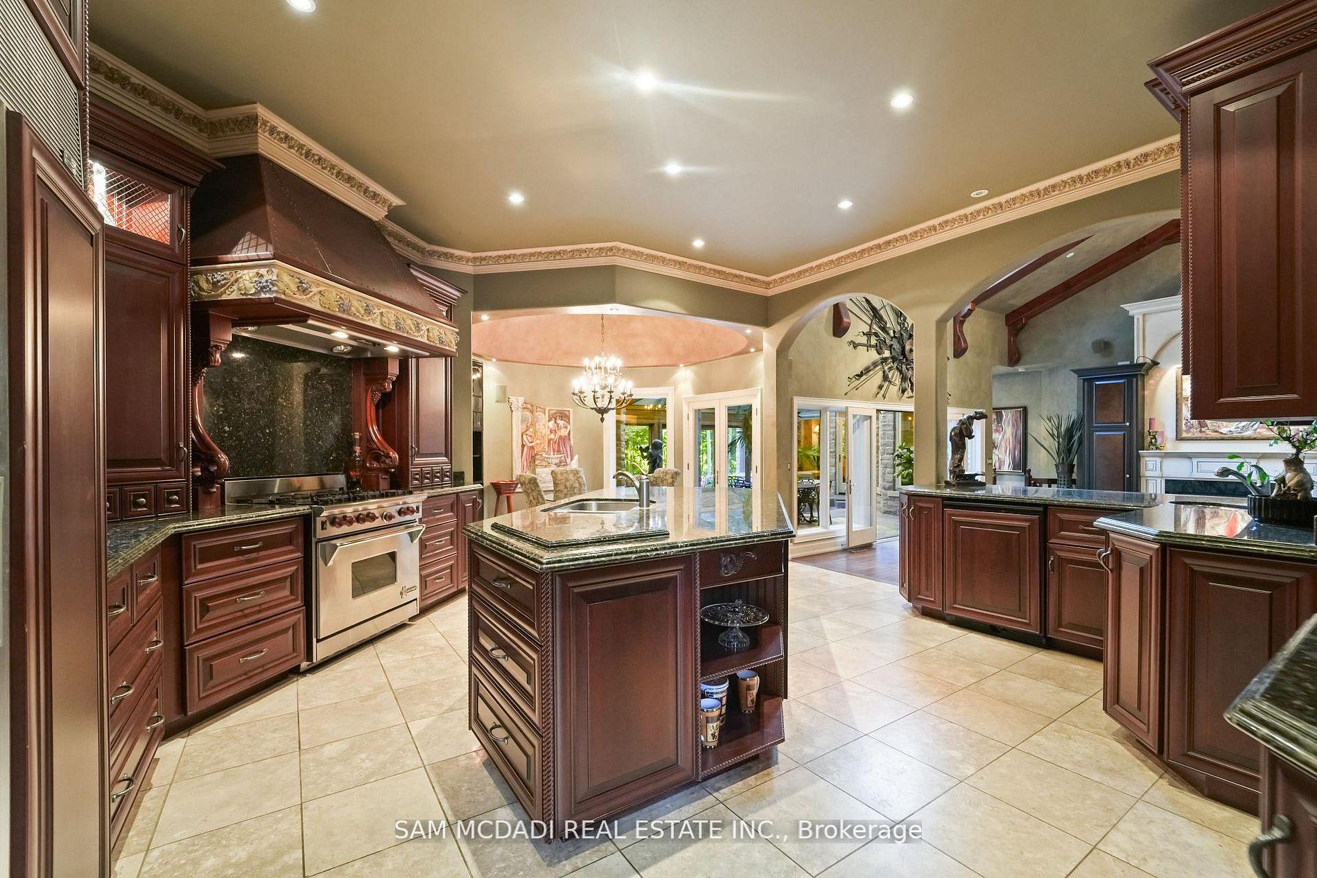 Photo 11 of 10140 Pineview Trail, Milton, Rural Milton West — HOMEH