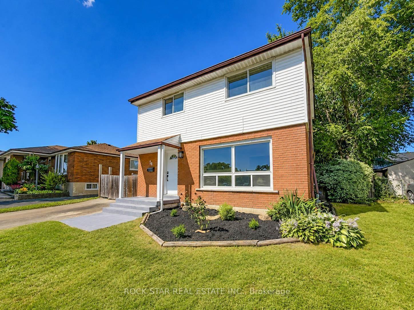 Photo 2 of 14 Kirkland Avenue, Hamilton, Lawfield — HOMEH