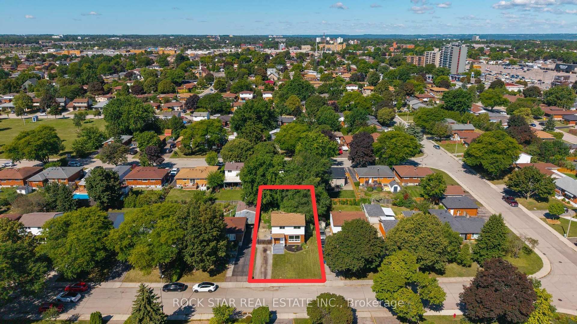 Photo 9 of 14 Kirkland Avenue, Hamilton, Lawfield — HOMEH