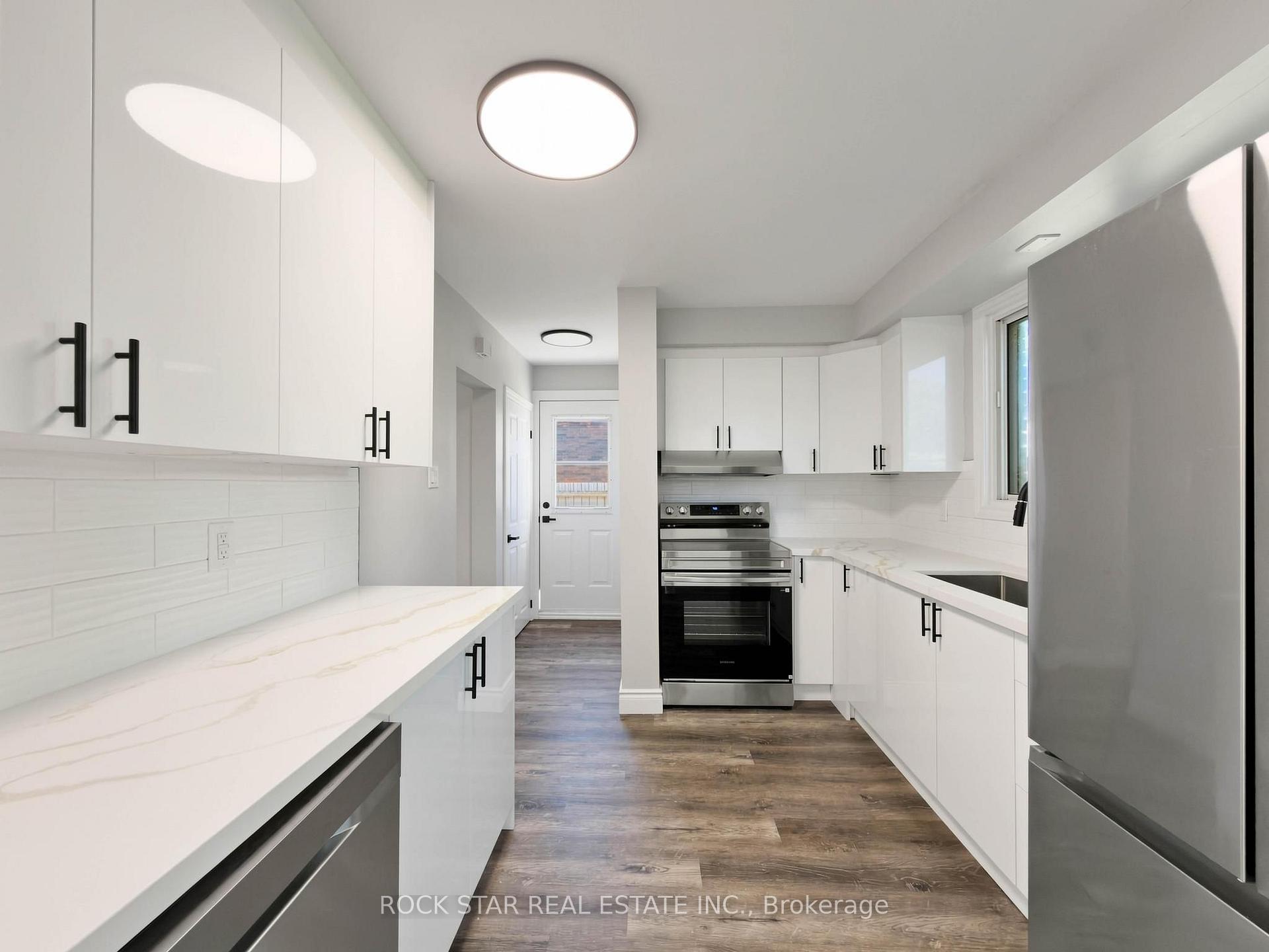 Photo 24 of 14 Kirkland Avenue, Hamilton, Lawfield — HOMEH
