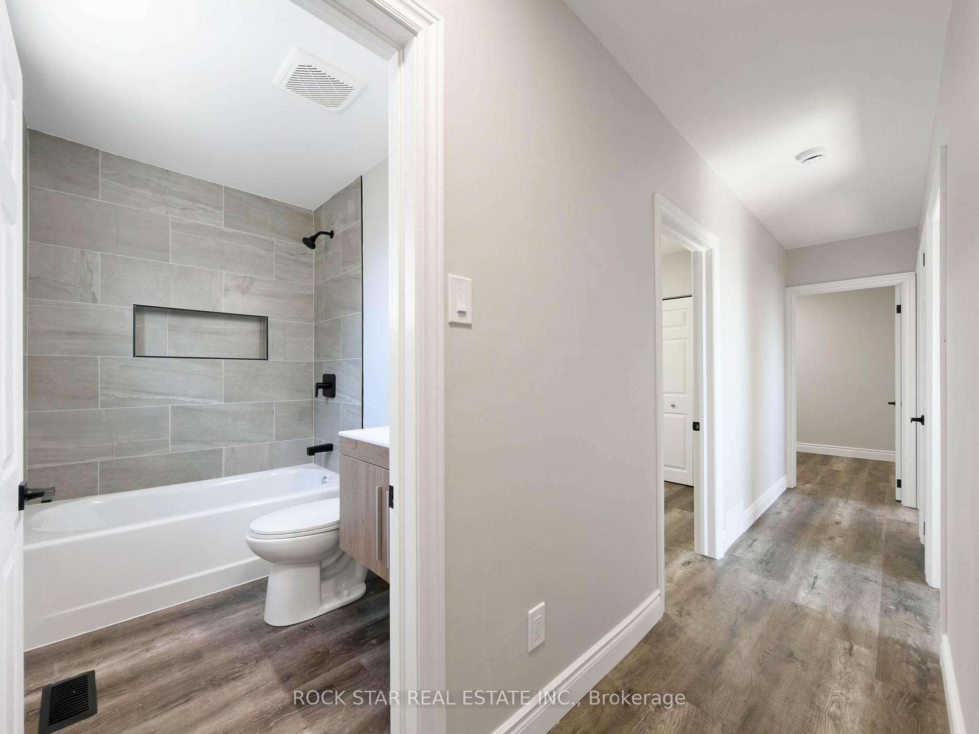 Photo 26 of 14 Kirkland Avenue, Hamilton, Lawfield — HOMEH