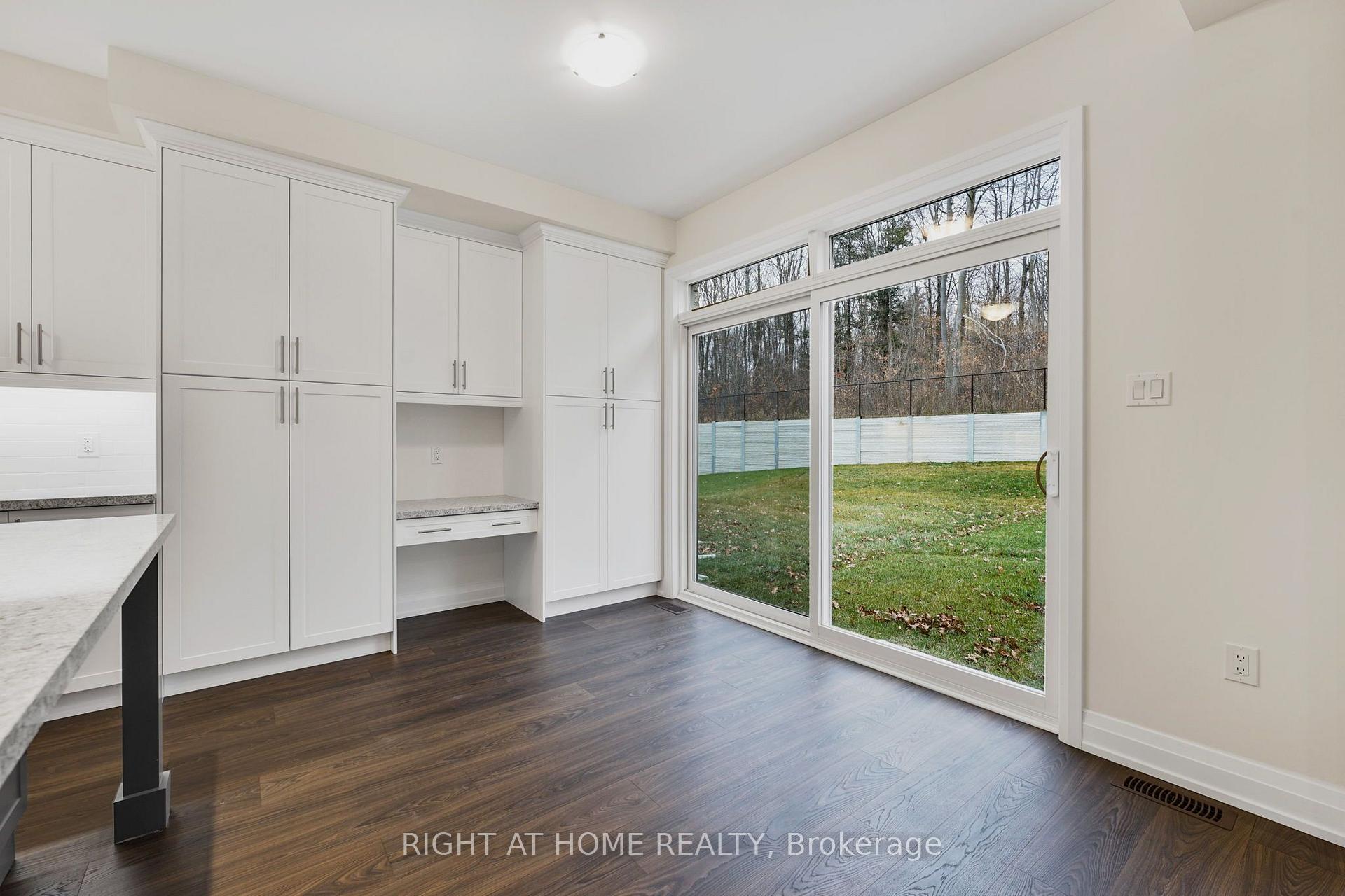 Photo 23 of 51 Bearberry Road, Springwater, Midhurst — HOMEH