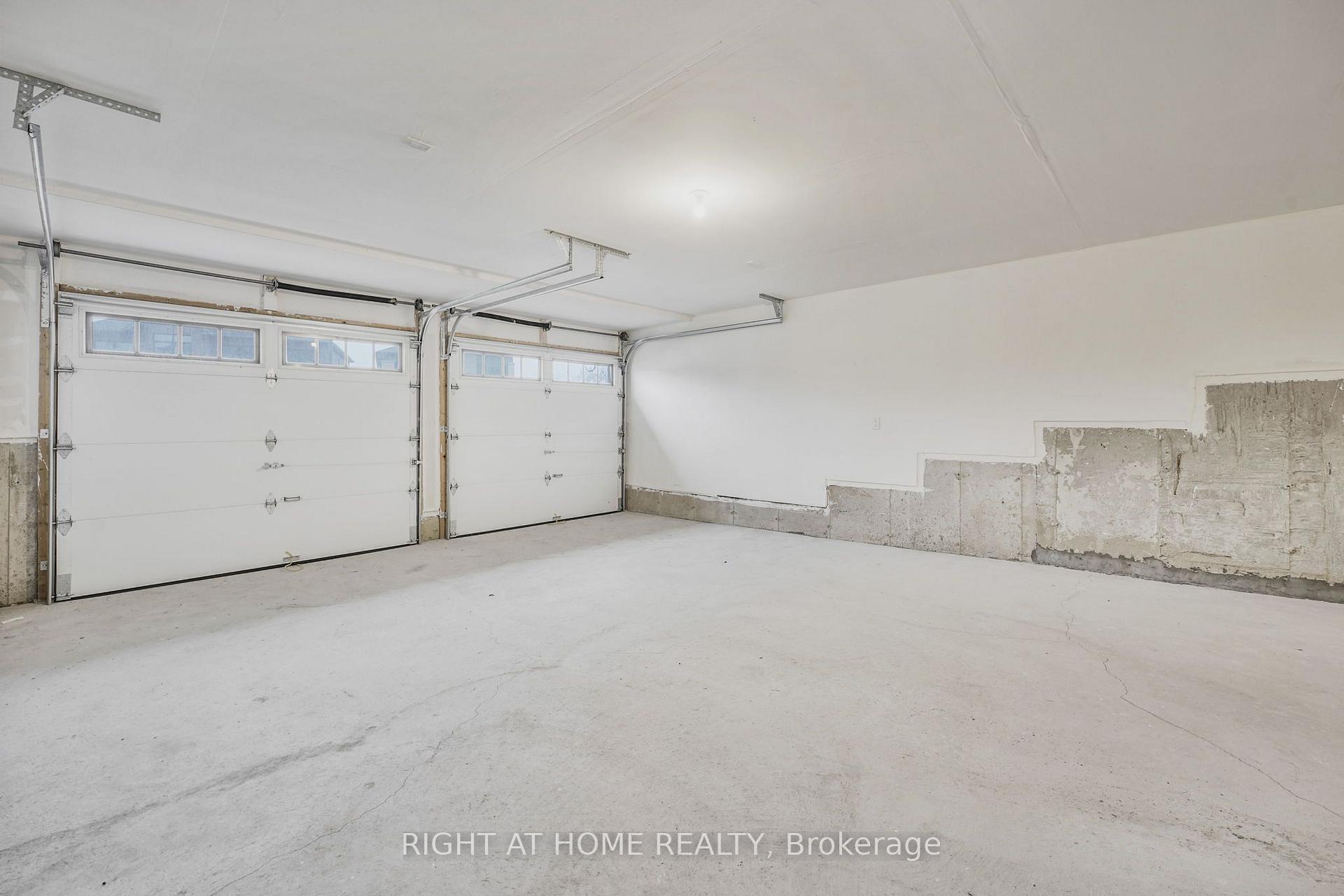 Photo 38 of 51 Bearberry Road, Springwater, Midhurst — HOMEH