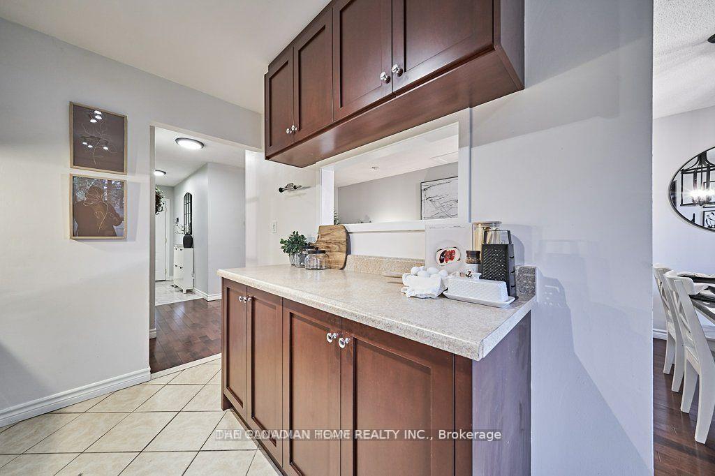 Photo 8 of 98 Greenfield Crescent, Whitby, Blue Grass Meadows — HOMEH