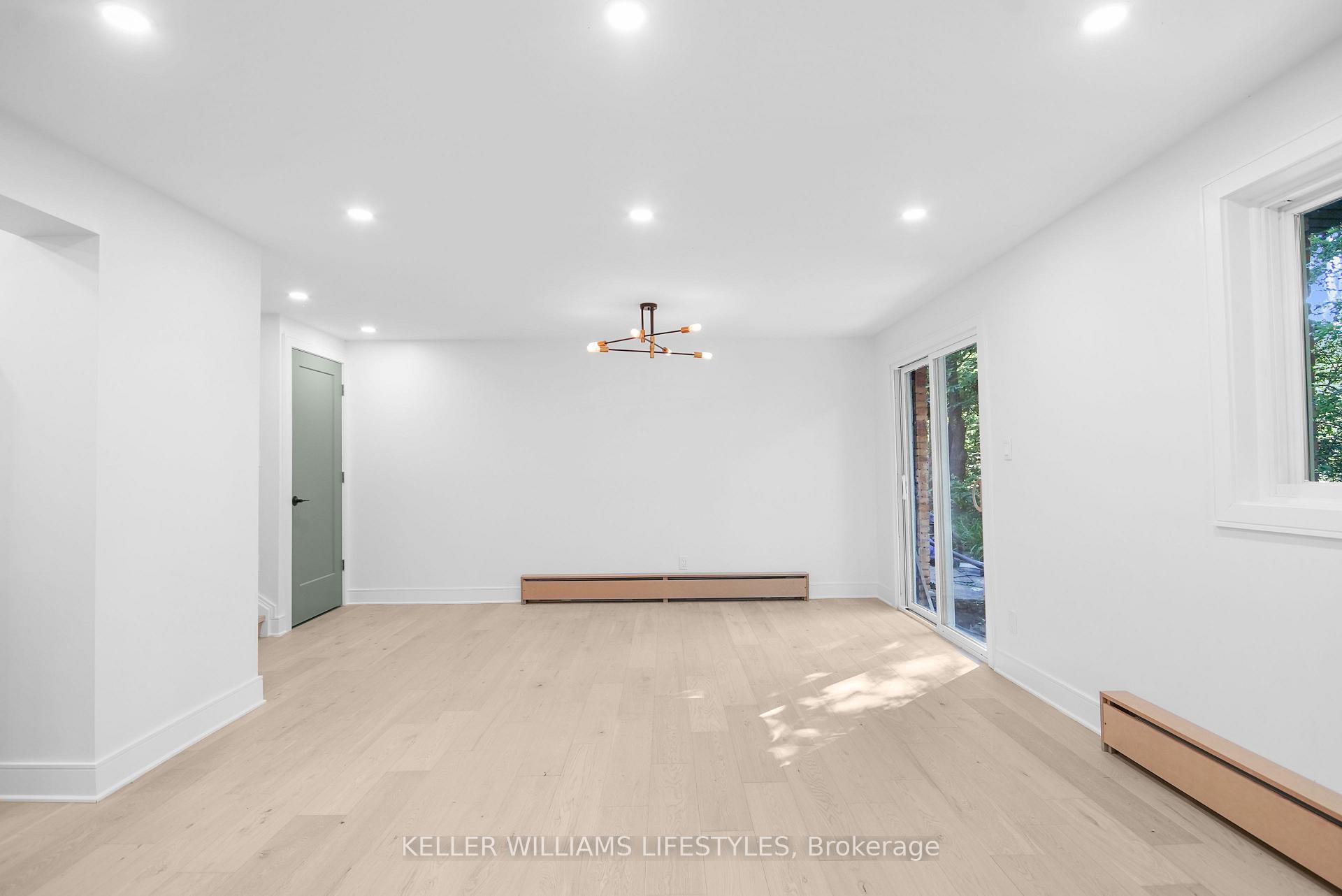 Photo 3 of Unit C, 306 Riverside Drive, London, North N — HOMEH