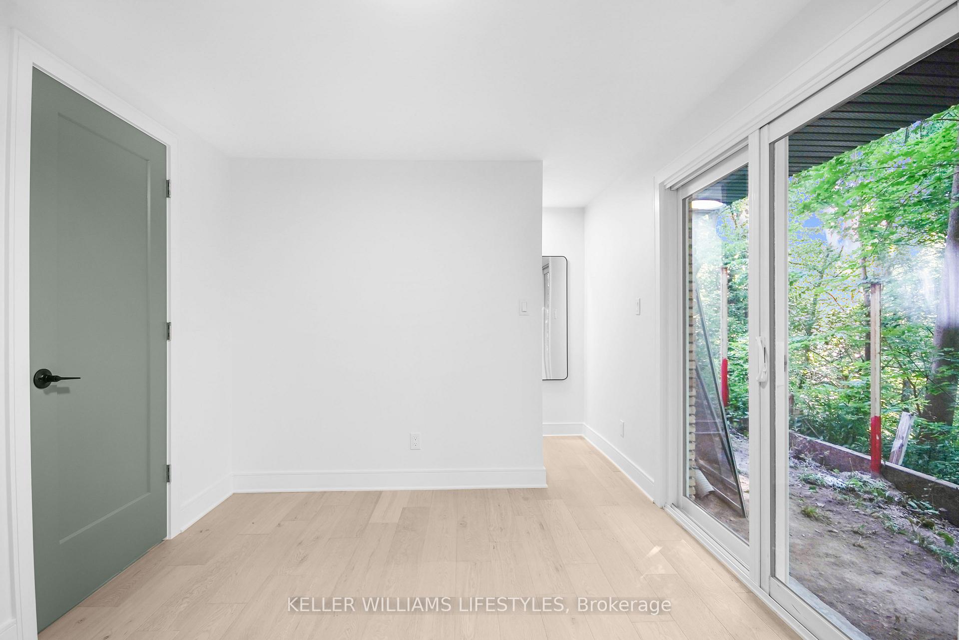 Photo 6 of Unit C, 306 Riverside Drive, London, North N — HOMEH