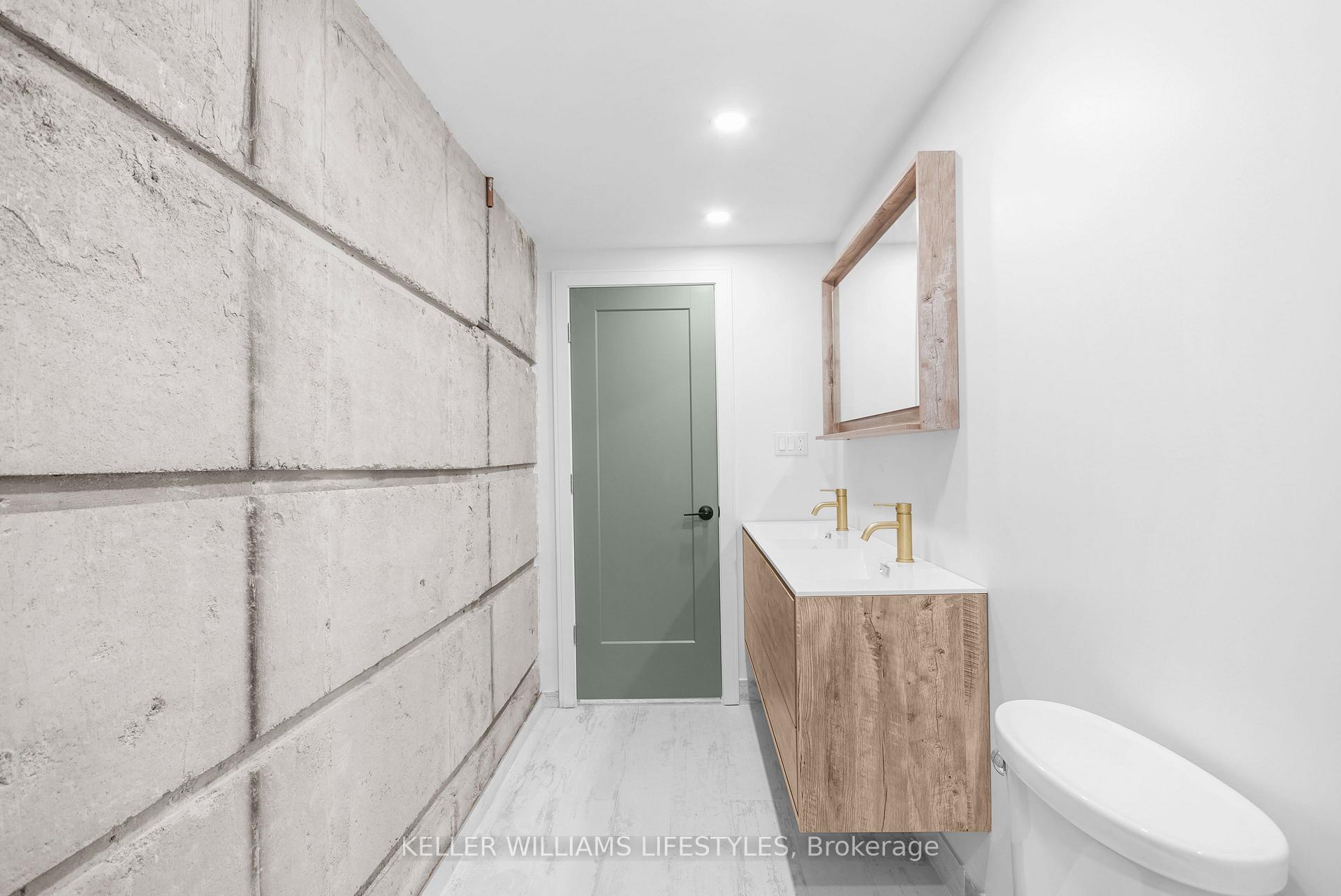 Photo 16 of Unit C, 306 Riverside Drive, London, North N — HOMEH