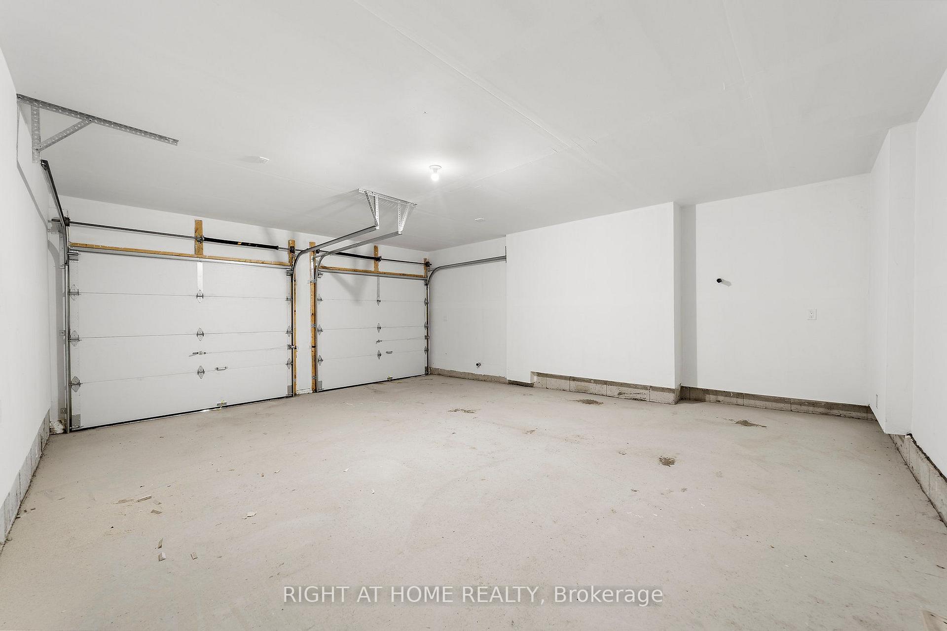 Photo 30 of 46 Daffodil Road, Springwater, Midhurst — HOMEH