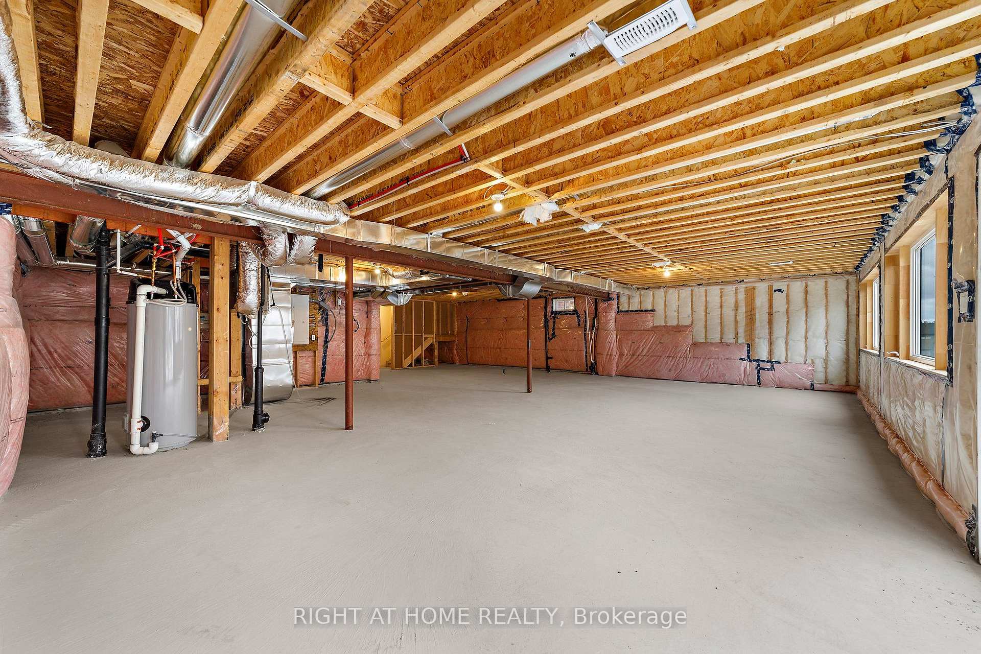 Photo 34 of 46 Daffodil Road, Springwater, Midhurst — HOMEH
