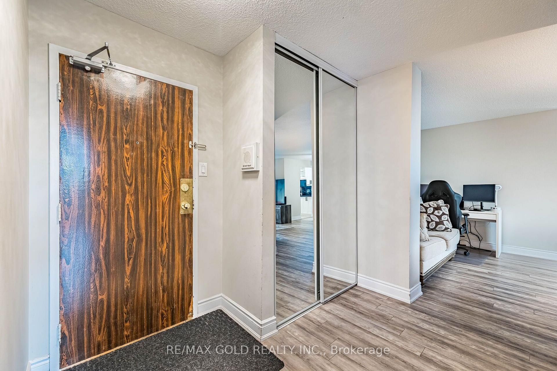 Photo 12 of Unit 508, 18 Knightsbridge Road, Brampton, Queen Street Corridor — HOMEH