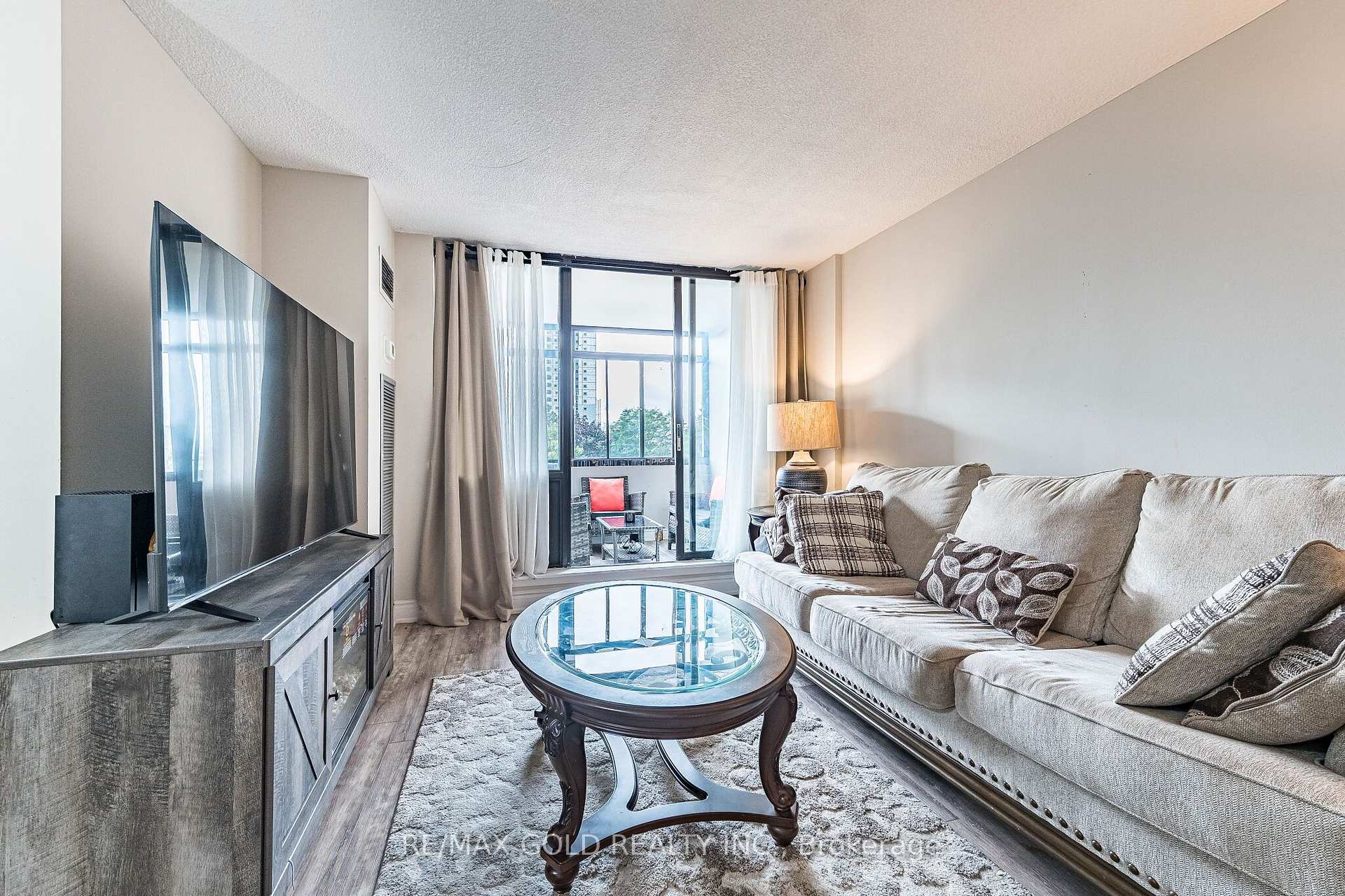 Photo 18 of Unit 508, 18 Knightsbridge Road, Brampton, Queen Street Corridor — HOMEH