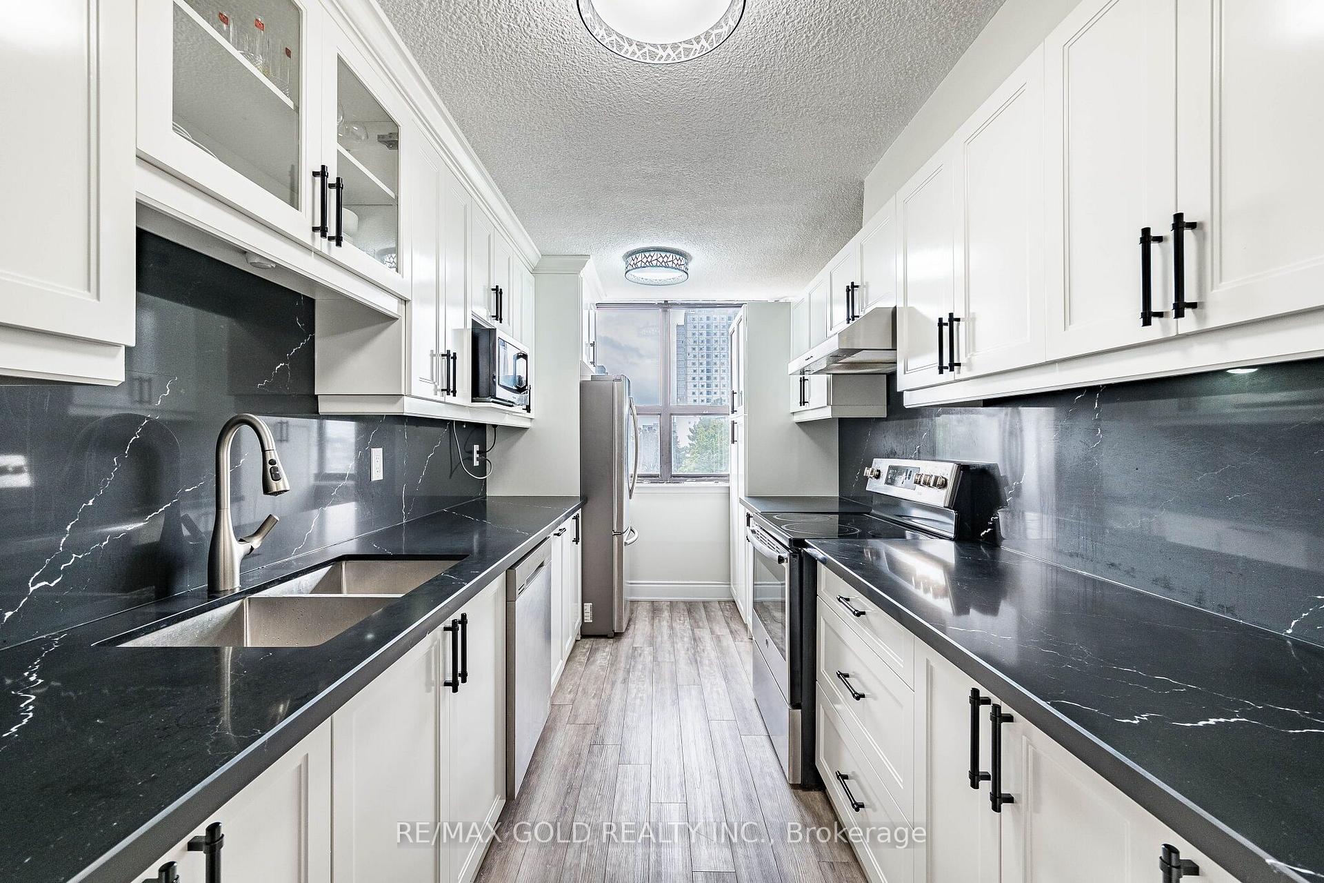 Photo 23 of Unit 508, 18 Knightsbridge Road, Brampton, Queen Street Corridor — HOMEH