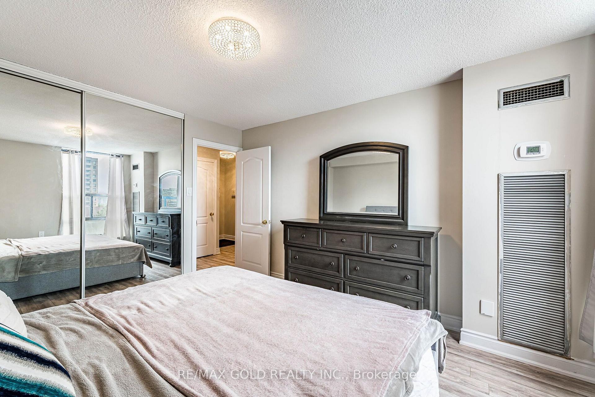 Photo 35 of Unit 508, 18 Knightsbridge Road, Brampton, Queen Street Corridor — HOMEH