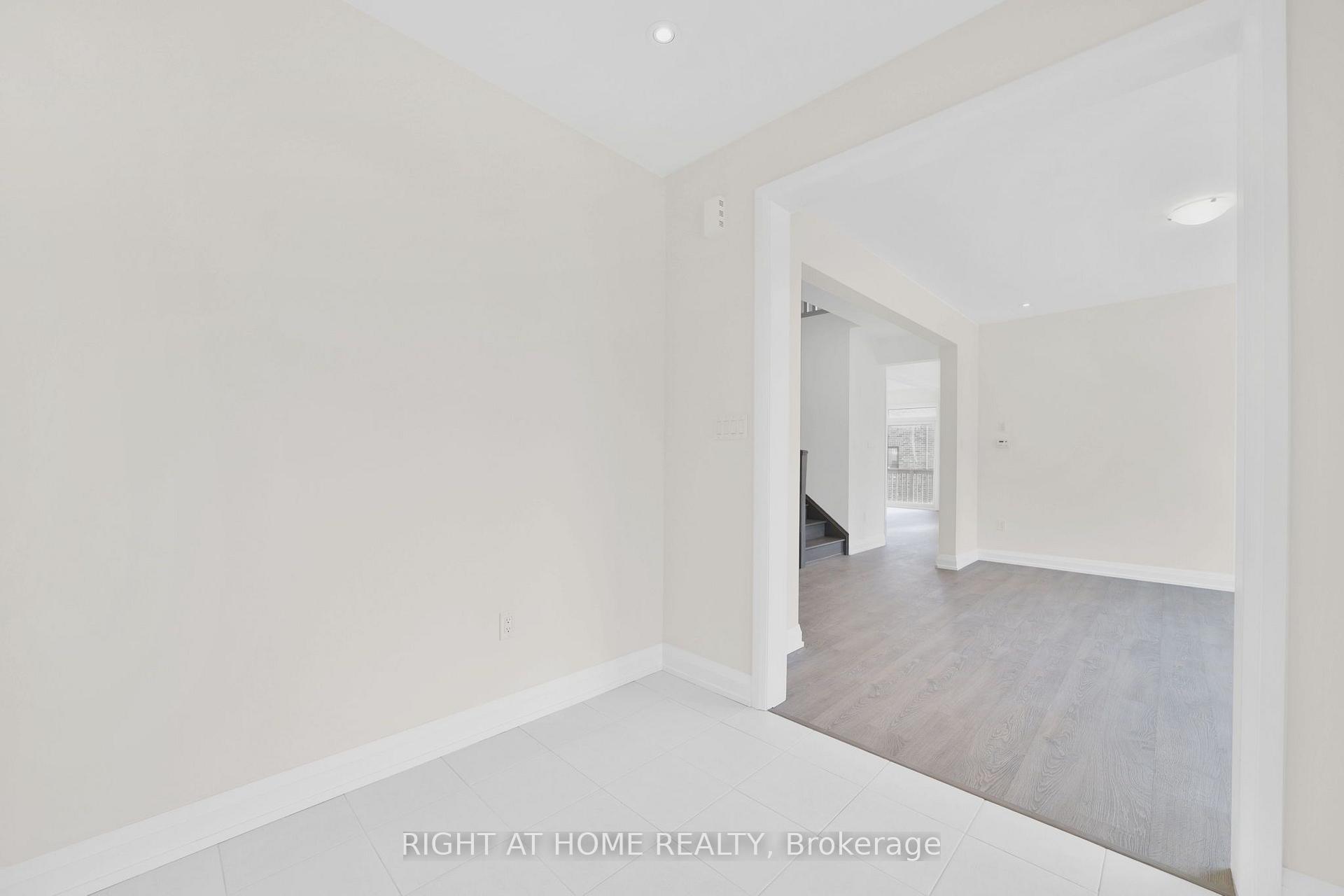 Photo 6 of 46 Bearberry Road, Springwater, Midhurst — HOMEH