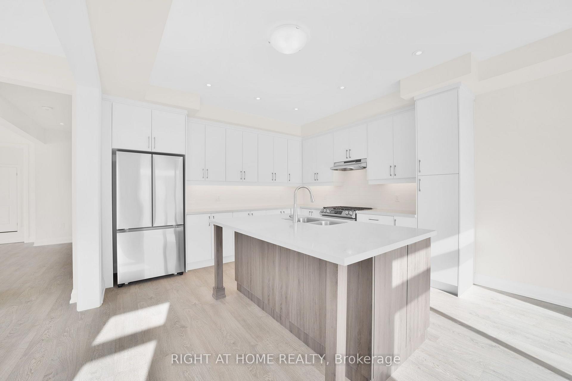 Photo 12 of 46 Bearberry Road, Springwater, Midhurst — HOMEH