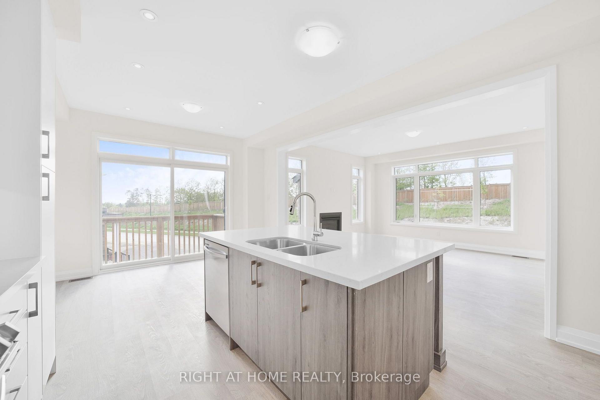 Photo 15 of 46 Bearberry Road, Springwater, Midhurst — HOMEH