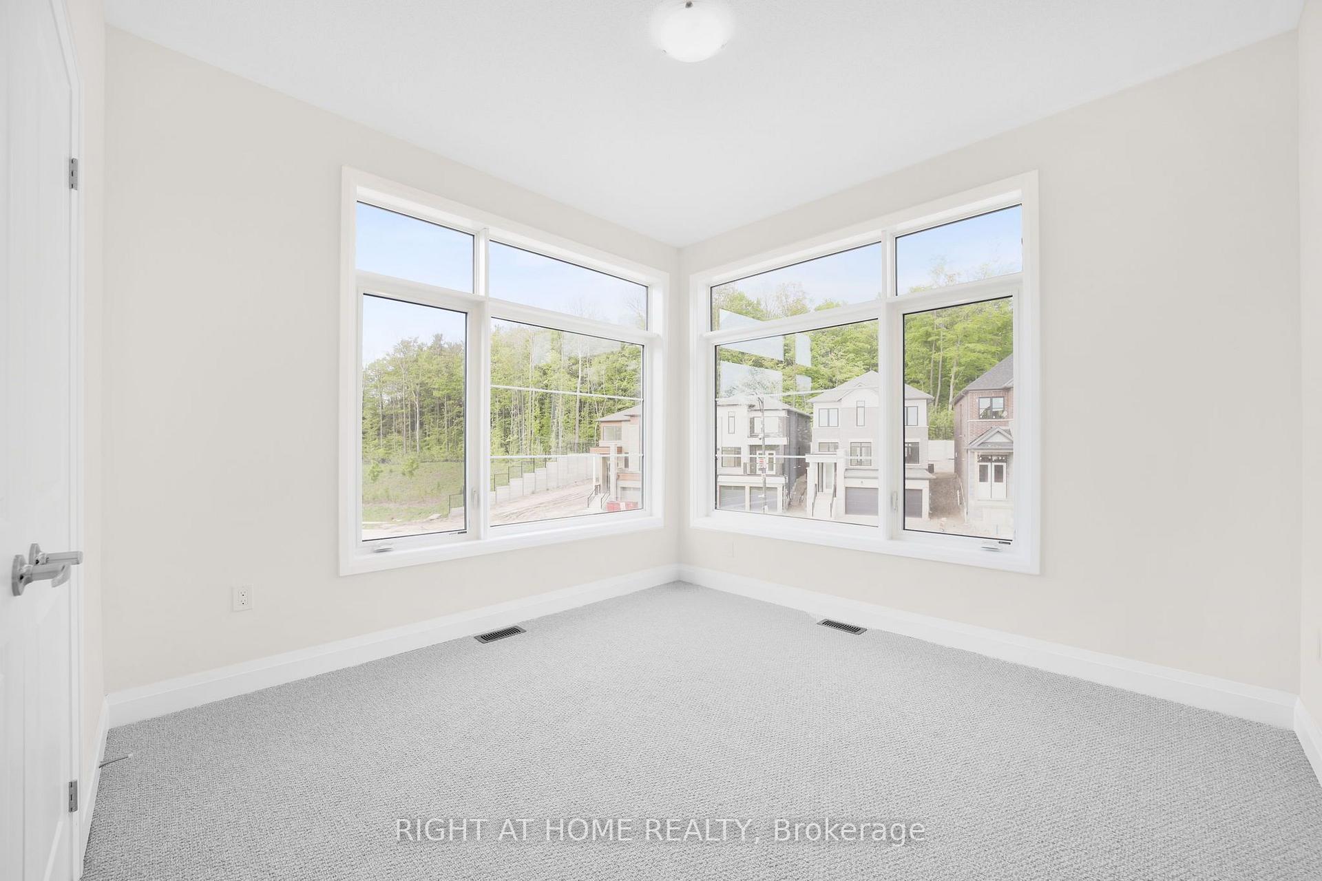 Photo 28 of 46 Bearberry Road, Springwater, Midhurst — HOMEH