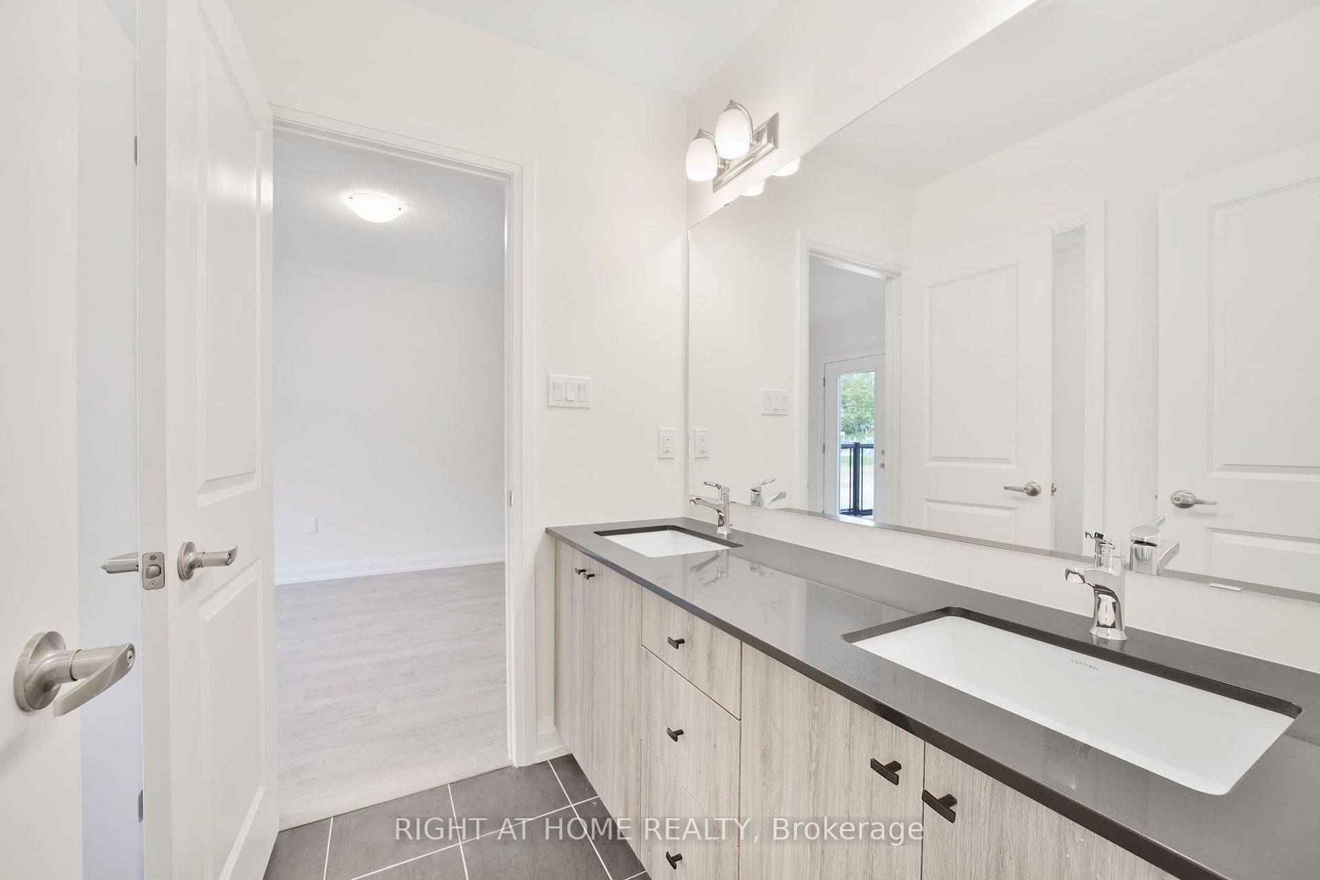 Photo 29 of 46 Bearberry Road, Springwater, Midhurst — HOMEH
