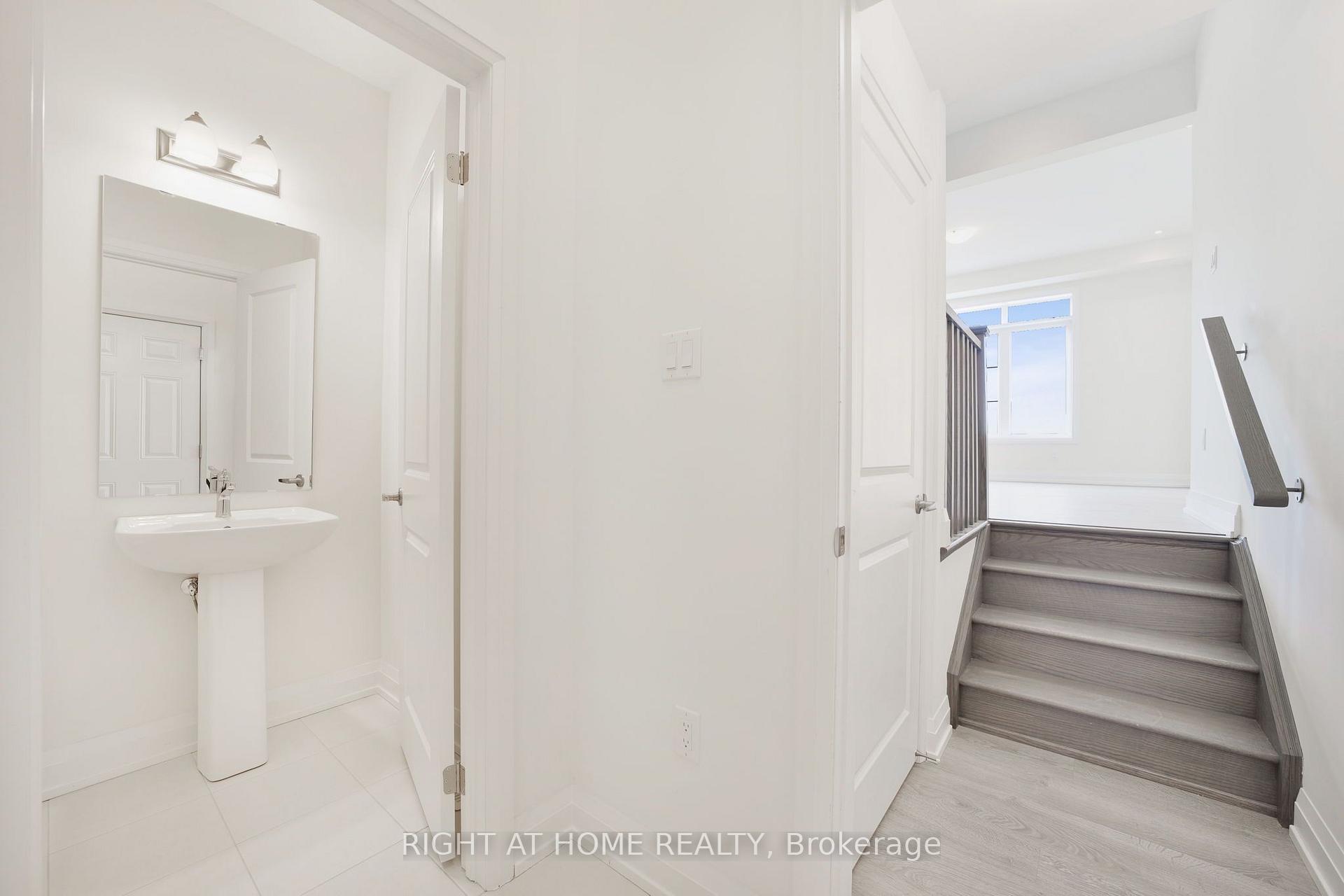Photo 32 of 46 Bearberry Road, Springwater, Midhurst — HOMEH