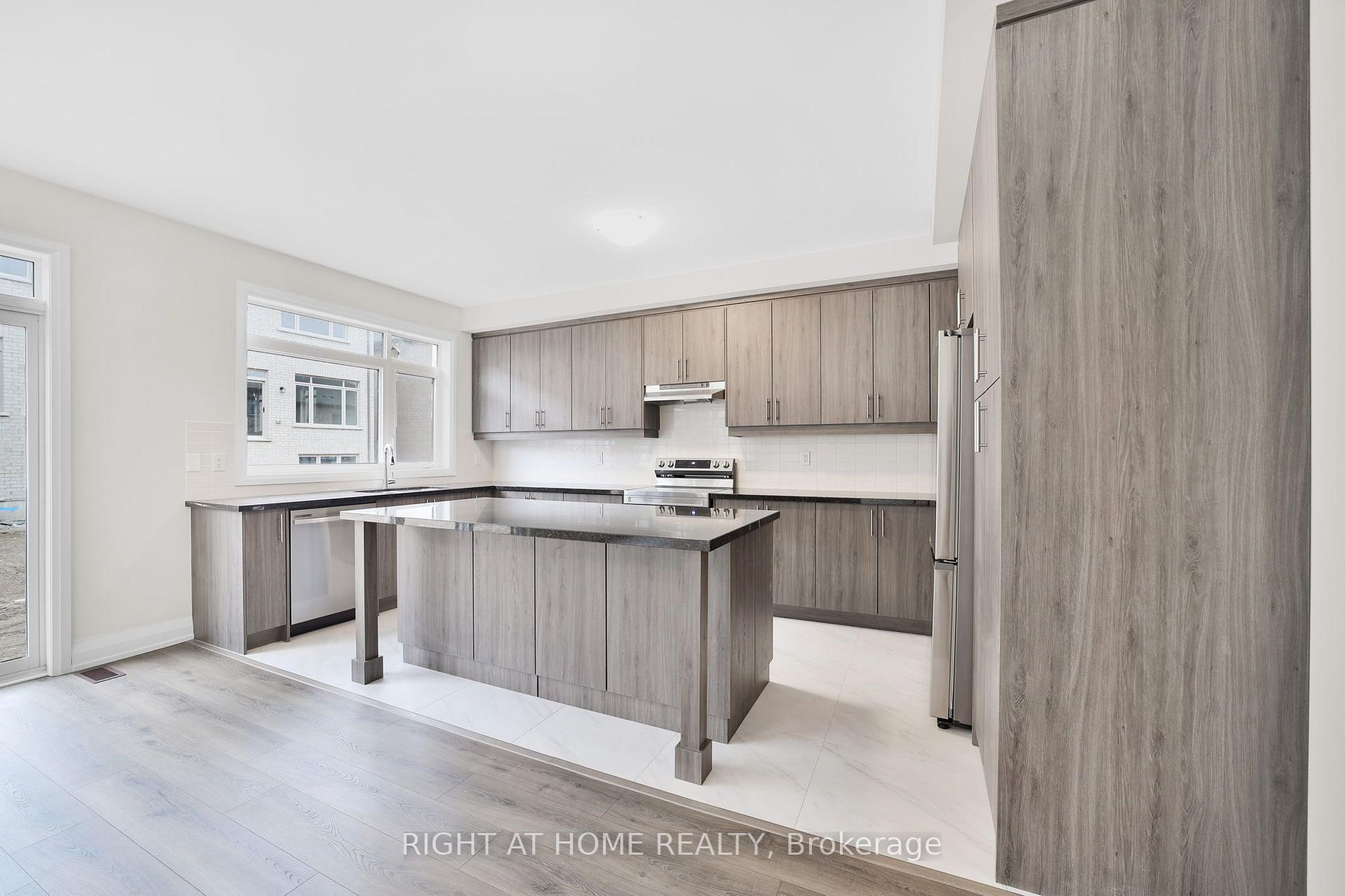 Photo 16 of 15 Calypso Avenue, Springwater, Midhurst — HOMEH