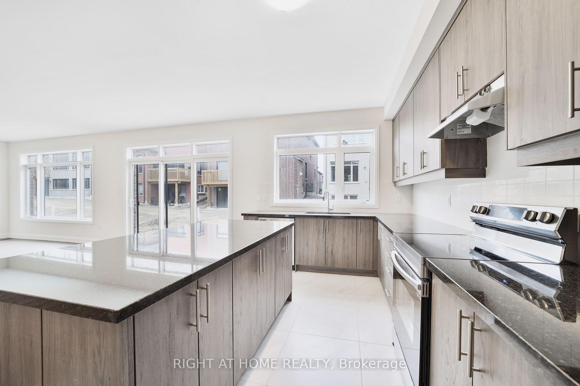 Photo 17 of 15 Calypso Avenue, Springwater, Midhurst — HOMEH