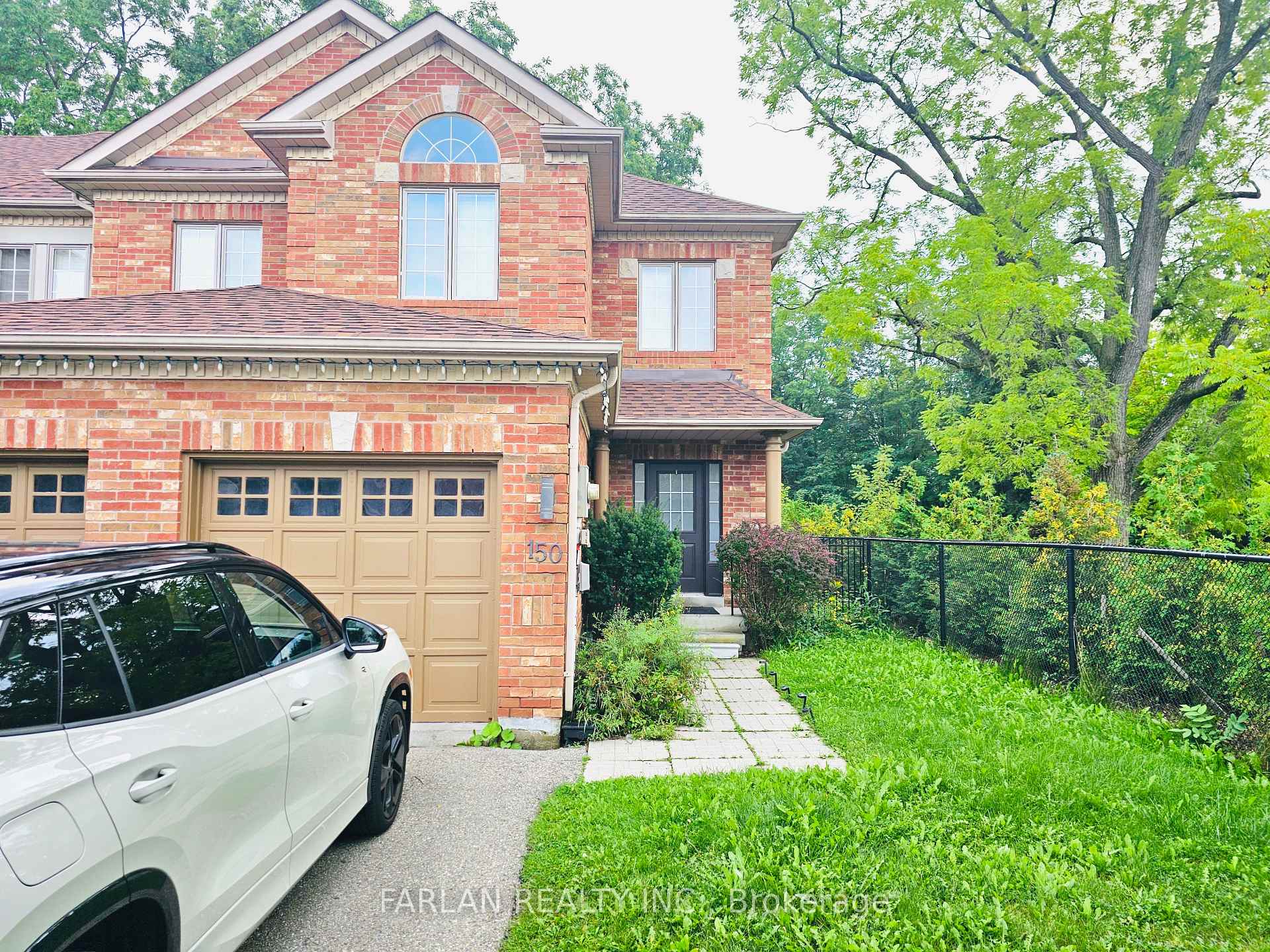 Photo 1 of 150 Jordanray Boulevard, Newmarket, Summerhill Estates — HOMEH