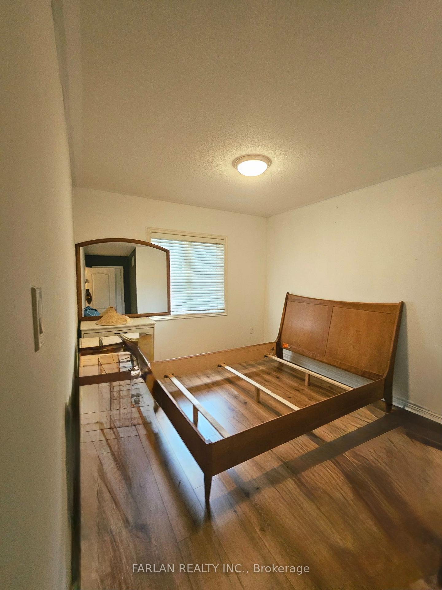 Photo 9 of 150 Jordanray Boulevard, Newmarket, Summerhill Estates — HOMEH
