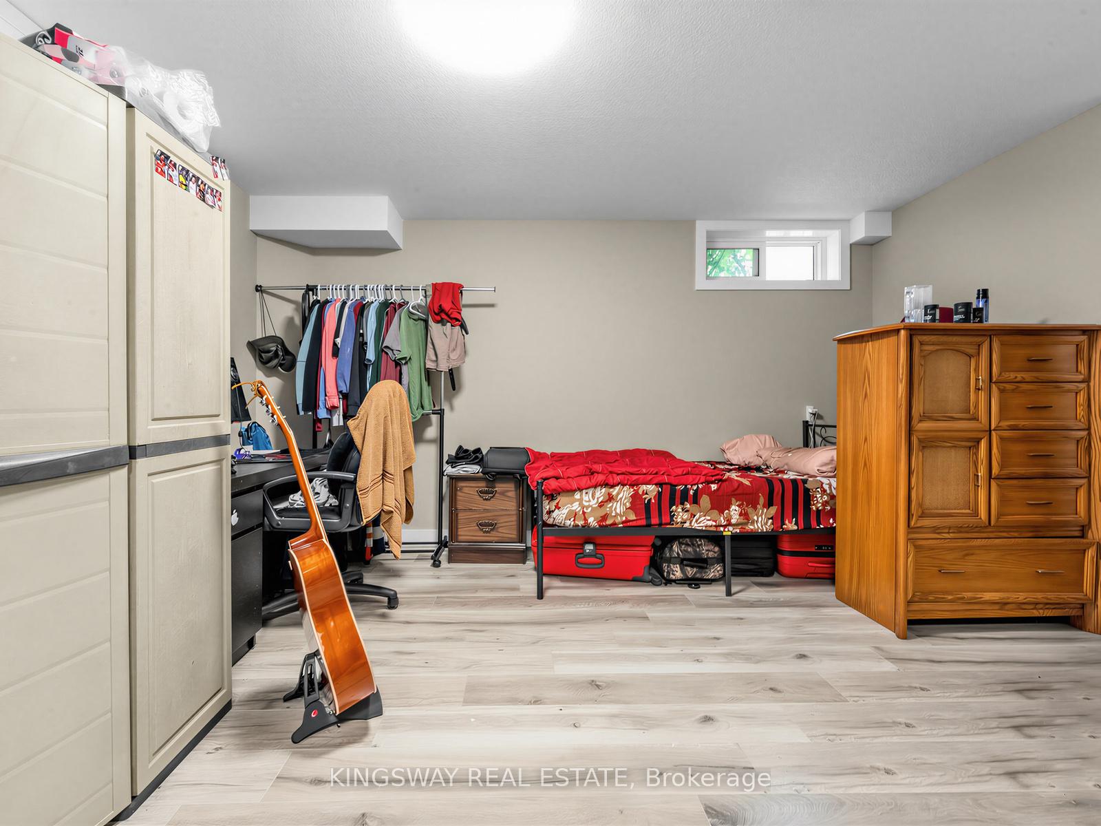 Photo 22 of 1 Highbrook Street N, Kitchener, Laurentian Hills/Country Hills W — HOMEH
