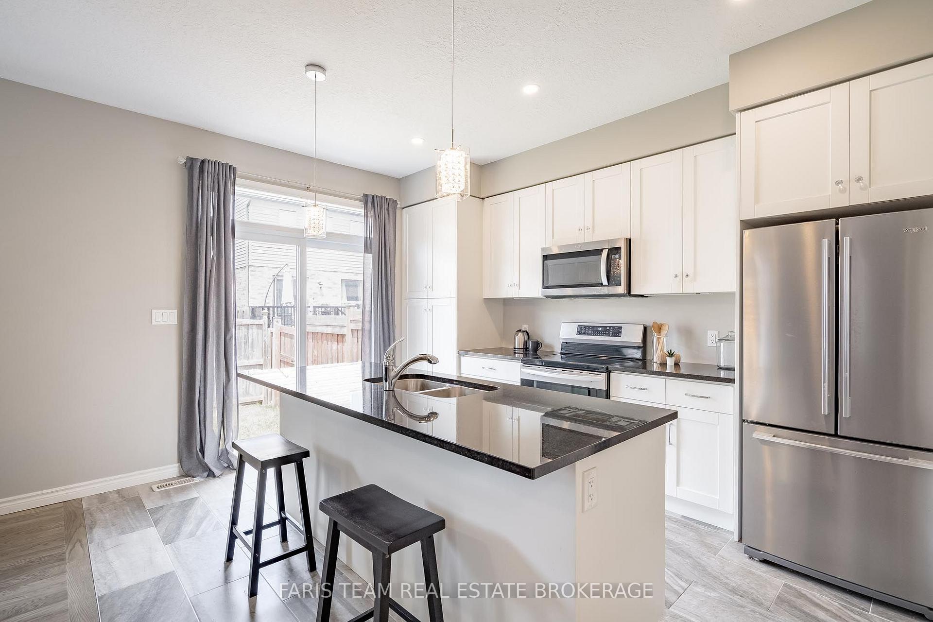 Photo 13 of 1016 Wright Drive, Midland — HOMEH