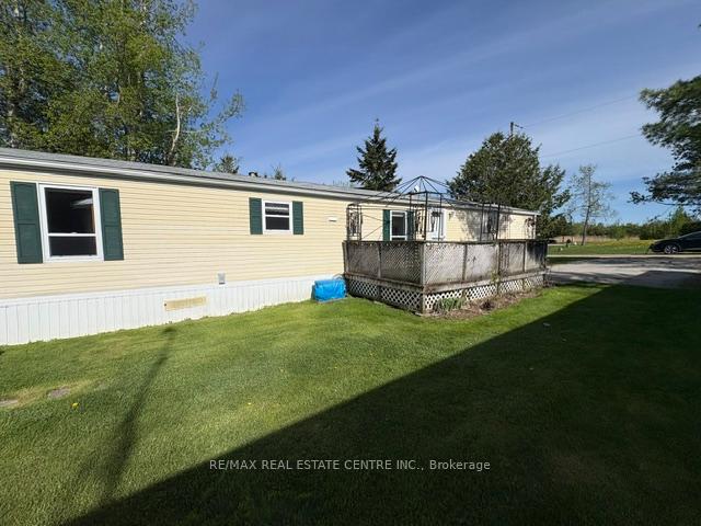 Photo of 40 Maple Grove Village Road