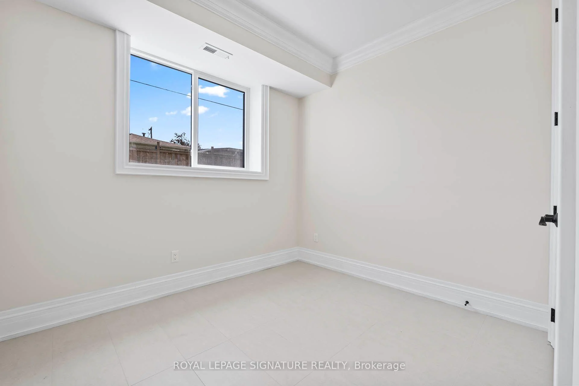 Photo 53 of 1309 Commerce Street, Pickering, Bay Ridges — HOMEH