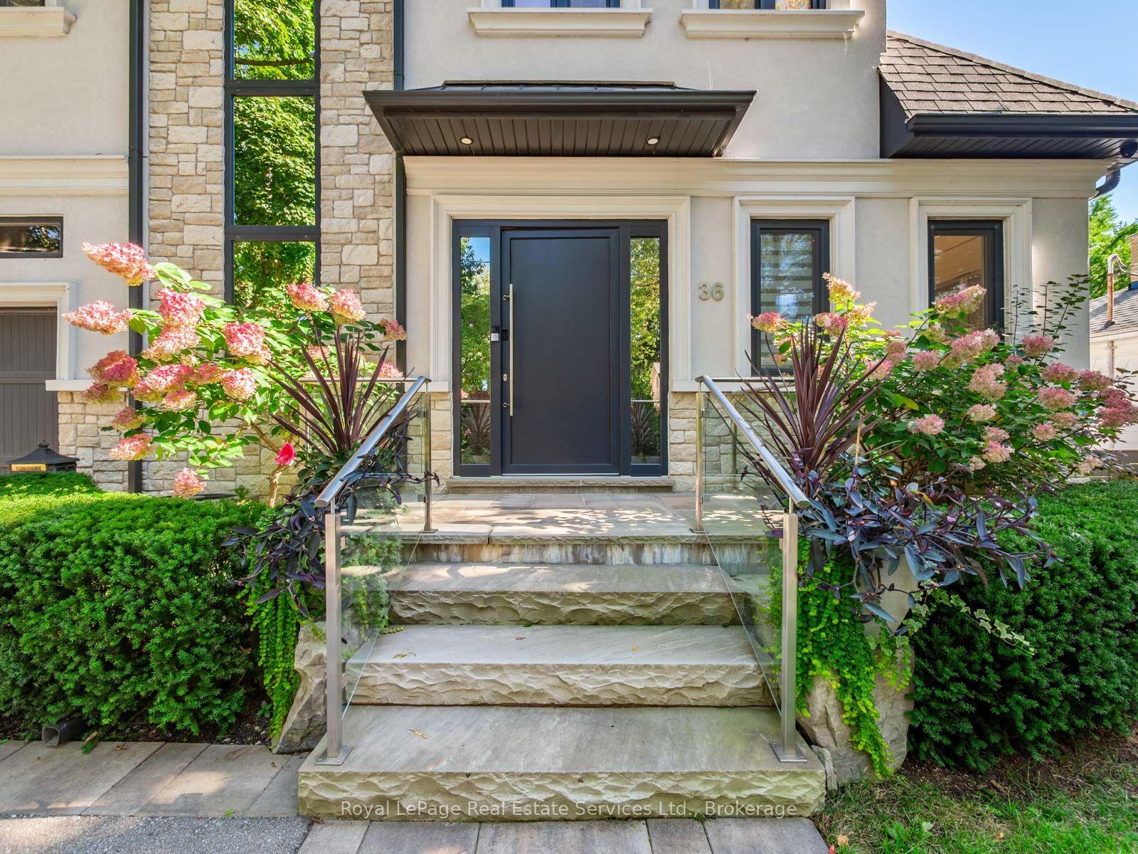 Photo 2 of 36 Anderson Street, Oakville, Central — HOMEH