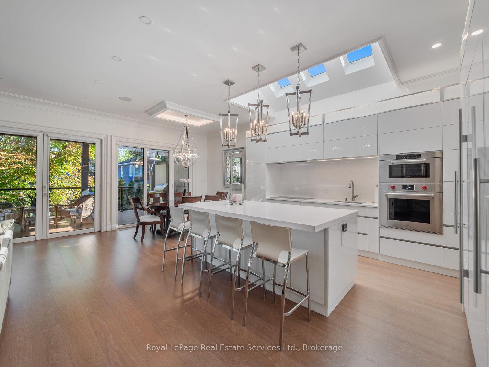 Photo 7 of 36 Anderson Street, Oakville, Central — HOMEH