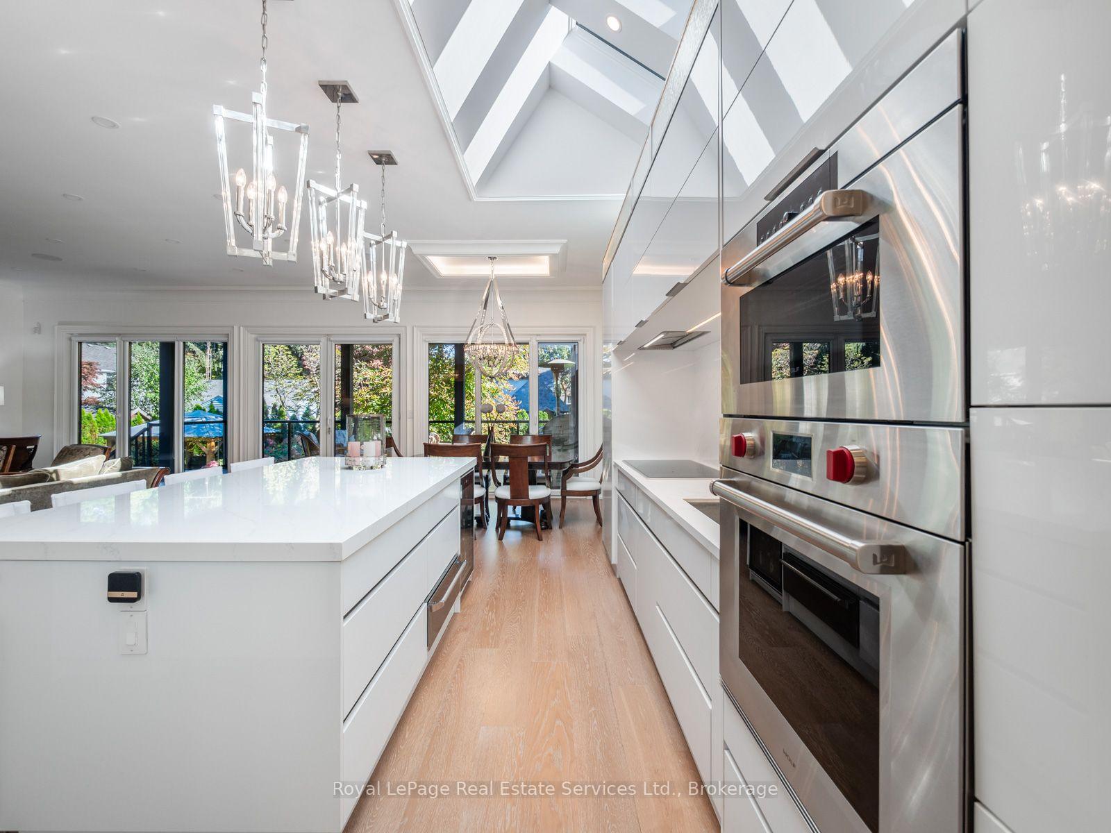 Photo 9 of 36 Anderson Street, Oakville, Central — HOMEH