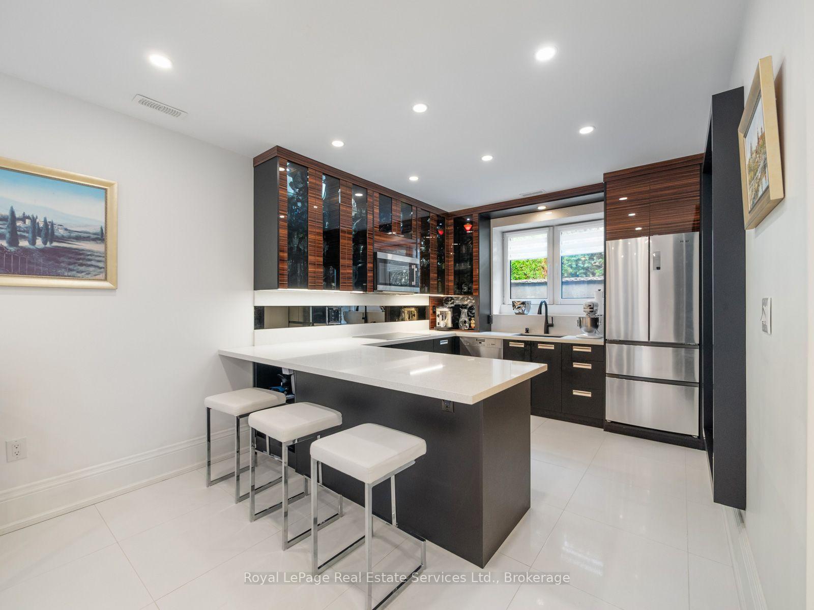 Photo 39 of 36 Anderson Street, Oakville, Central — HOMEH