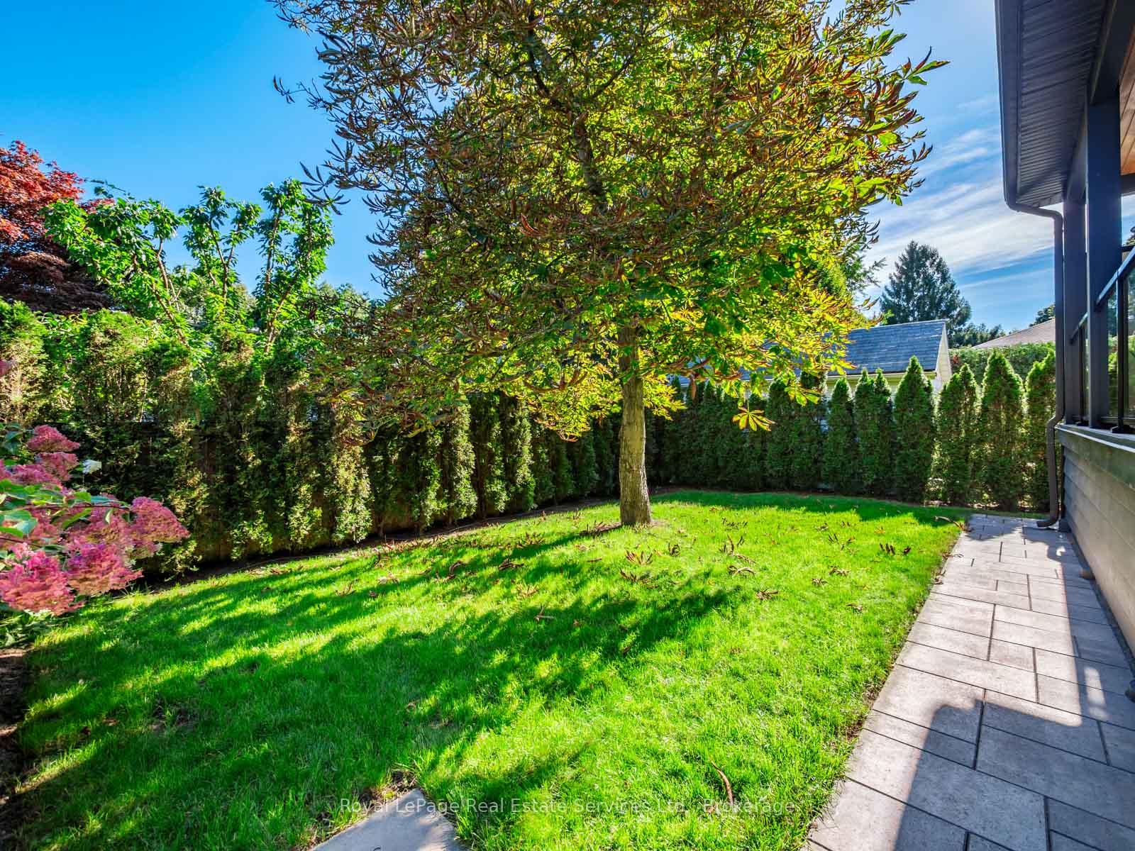 Photo 50 of 36 Anderson Street, Oakville, Central — HOMEH